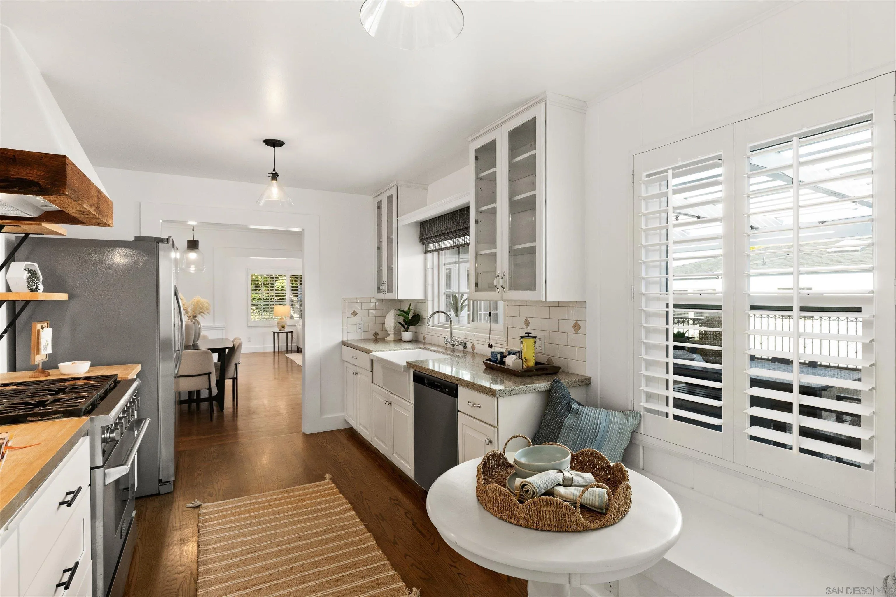 https://cdn.realtyfeed.com/cdn/127/260017730/a72b3558f22d9883e43f304f0bff4496.webp