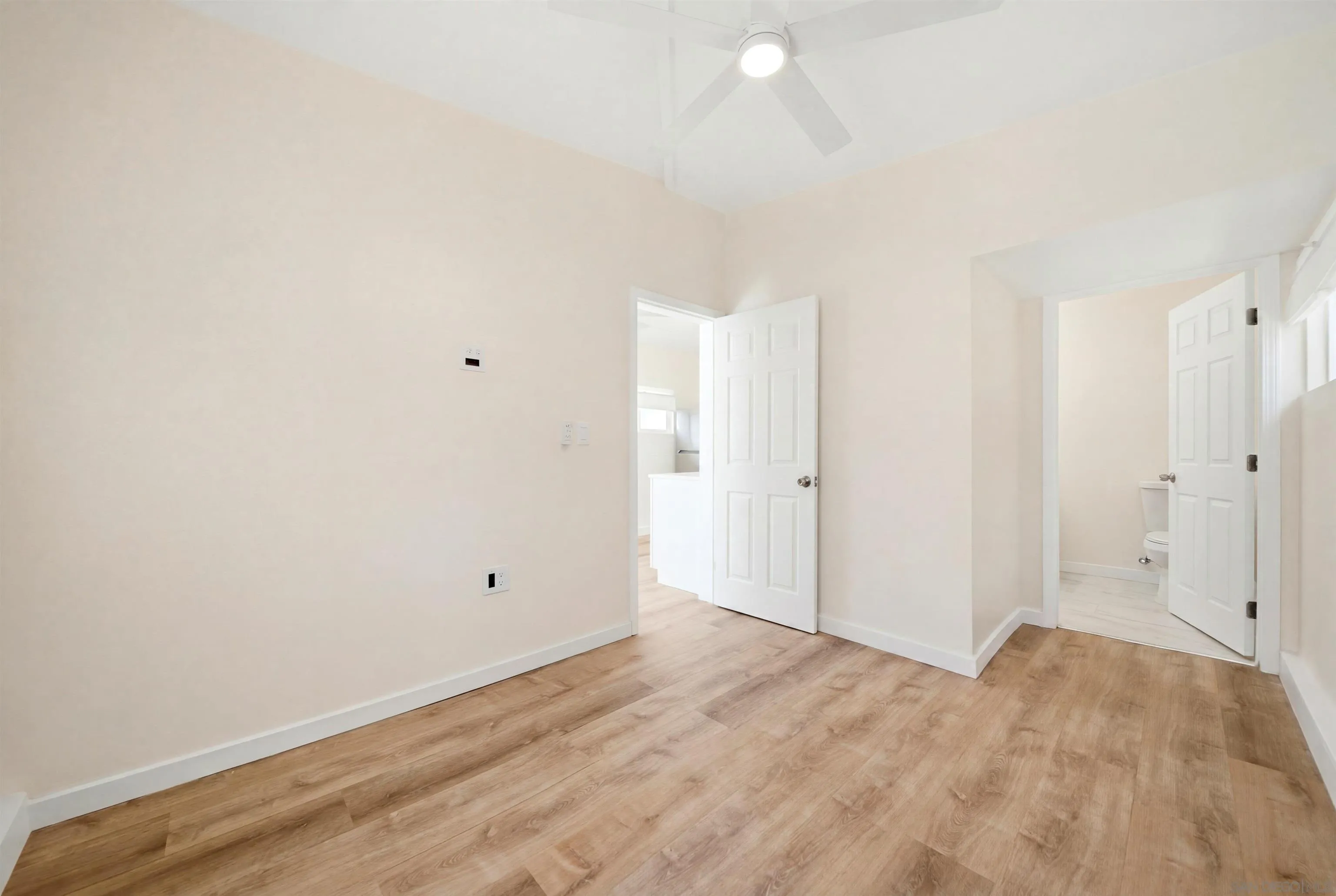 https://cdn.realtyfeed.com/cdn/127/260017736/6885079716c059700289b0ccf3777946.webp