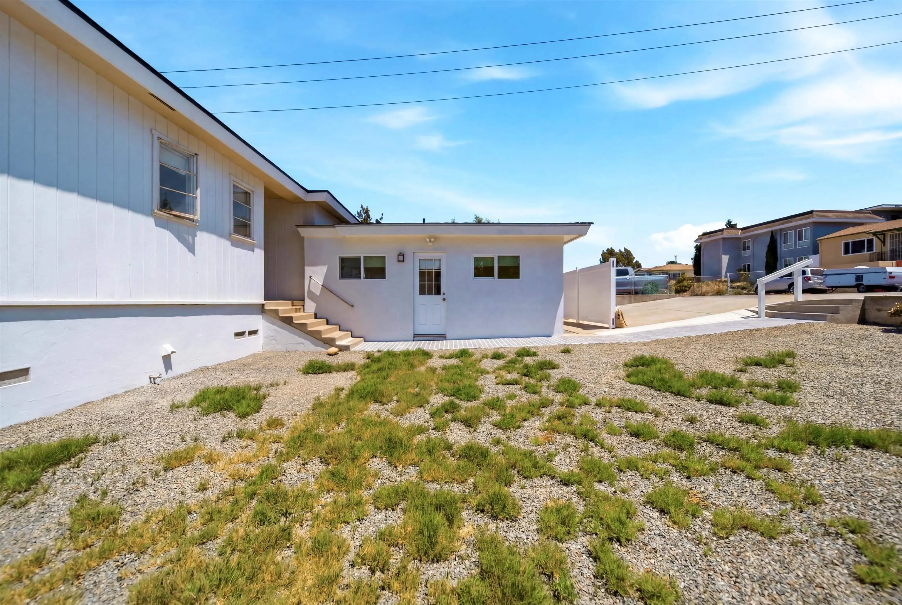 https://cdn.realtyfeed.com/cdn/127/260017736/88dc1249da83169e9b47971989012882.webp