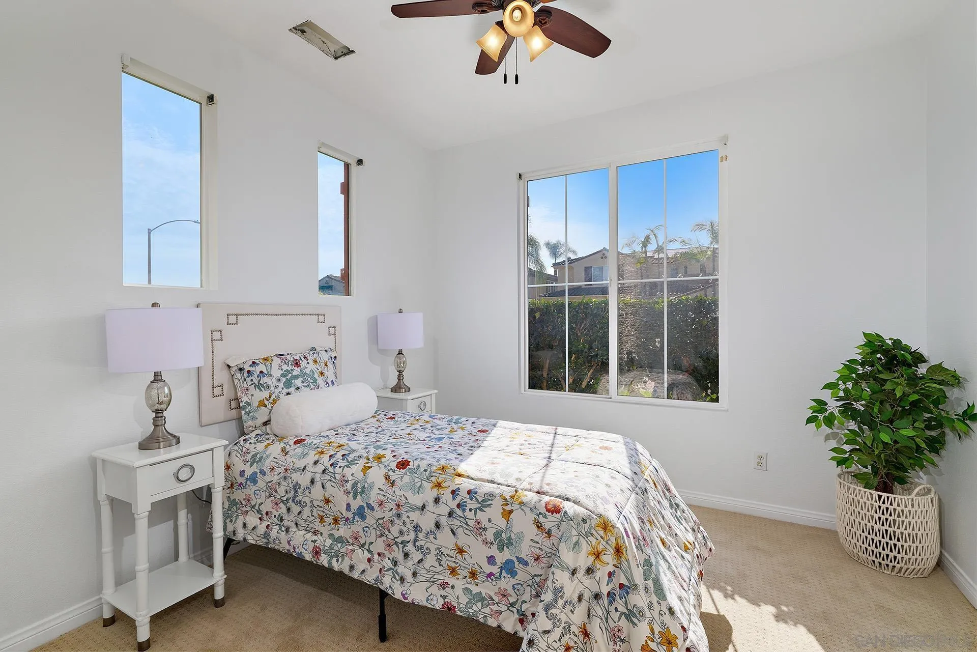 https://cdn.realtyfeed.com/cdn/127/260017749/778a3eaf4224b98862843da9c8720520.webp