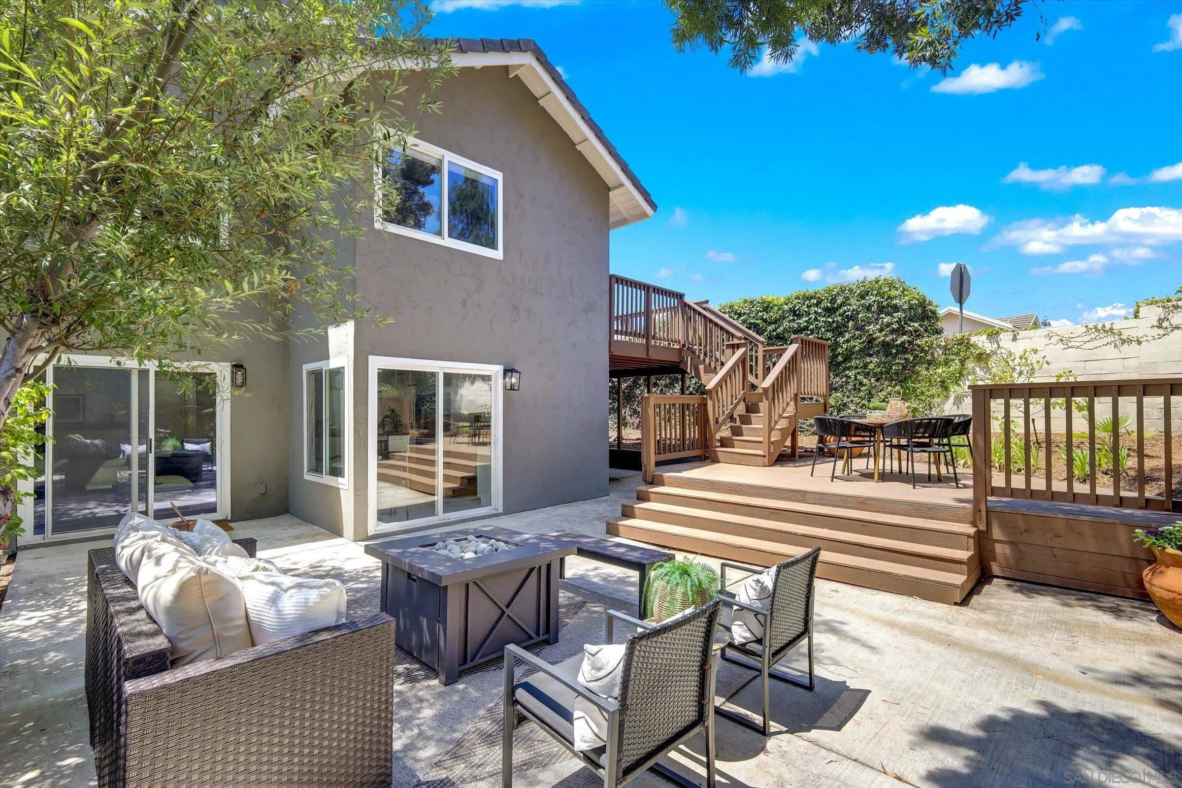 https://cdn.realtyfeed.com/cdn/127/260017769/1e86919e66dcd7ff91090b9621c6e028.webp