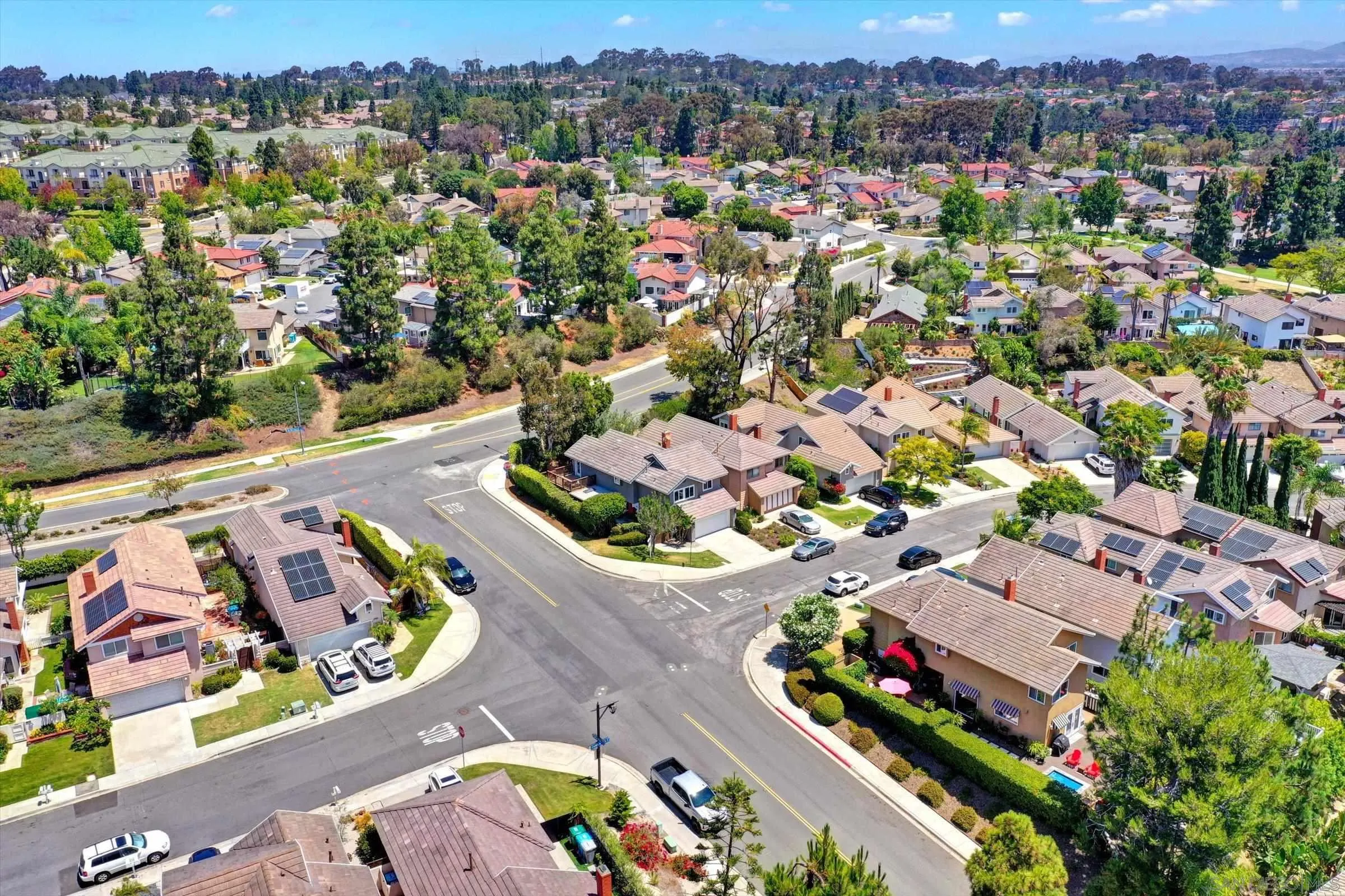 https://cdn.realtyfeed.com/cdn/127/260017769/275f3da0645239ced051b3f9ab0f6593.webp