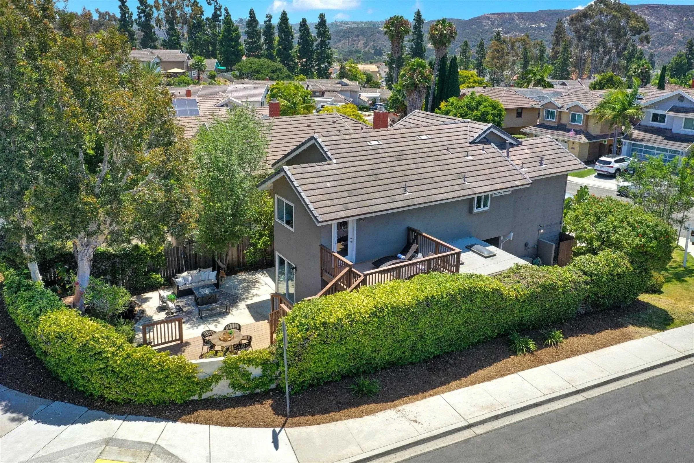https://cdn.realtyfeed.com/cdn/127/260017769/95a7d86d8edeefcdcded516a3187d543.webp
