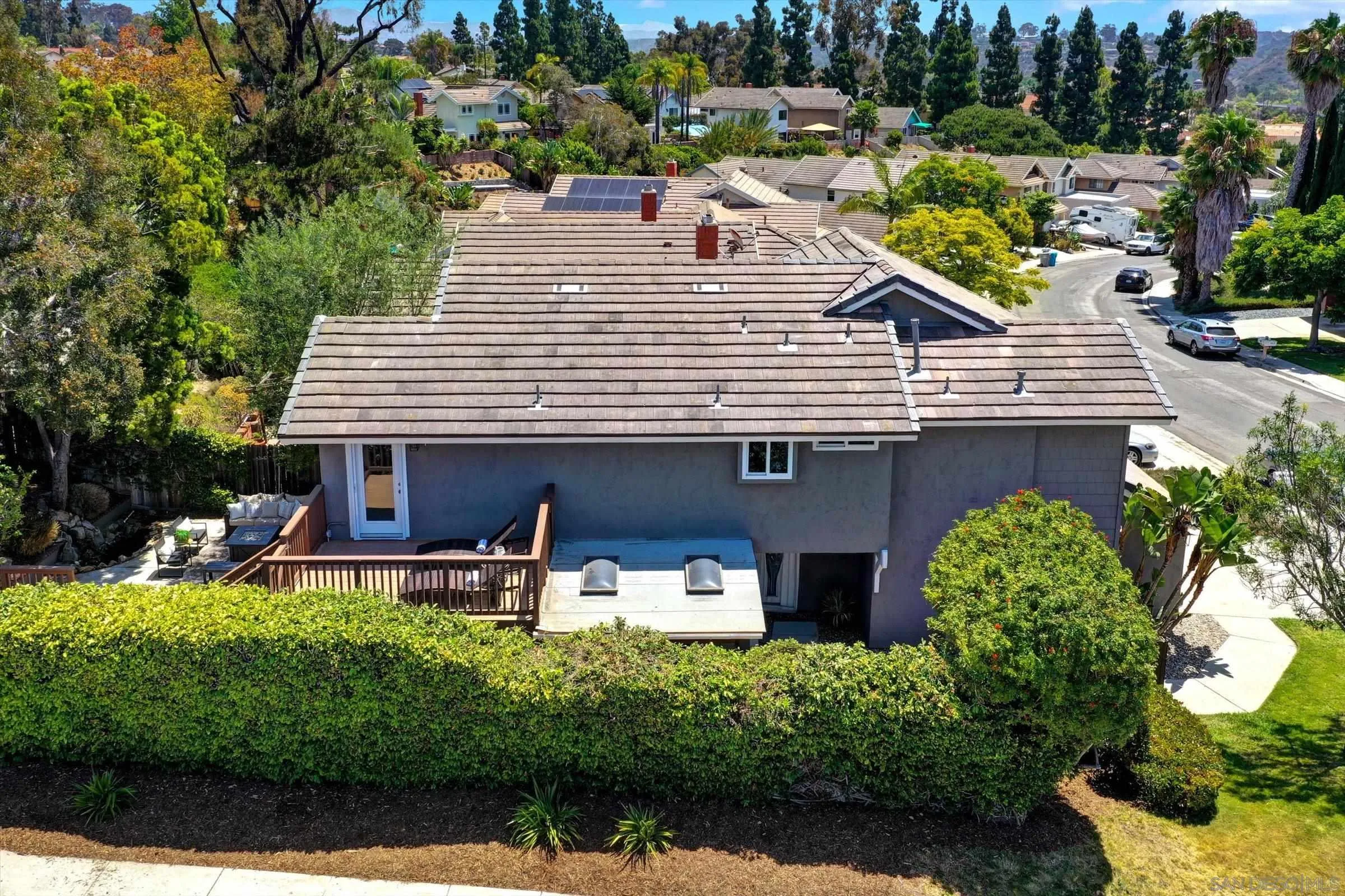 https://cdn.realtyfeed.com/cdn/127/260017769/cb1507bbf6aaf6f4beb62d48dc661d6b.webp