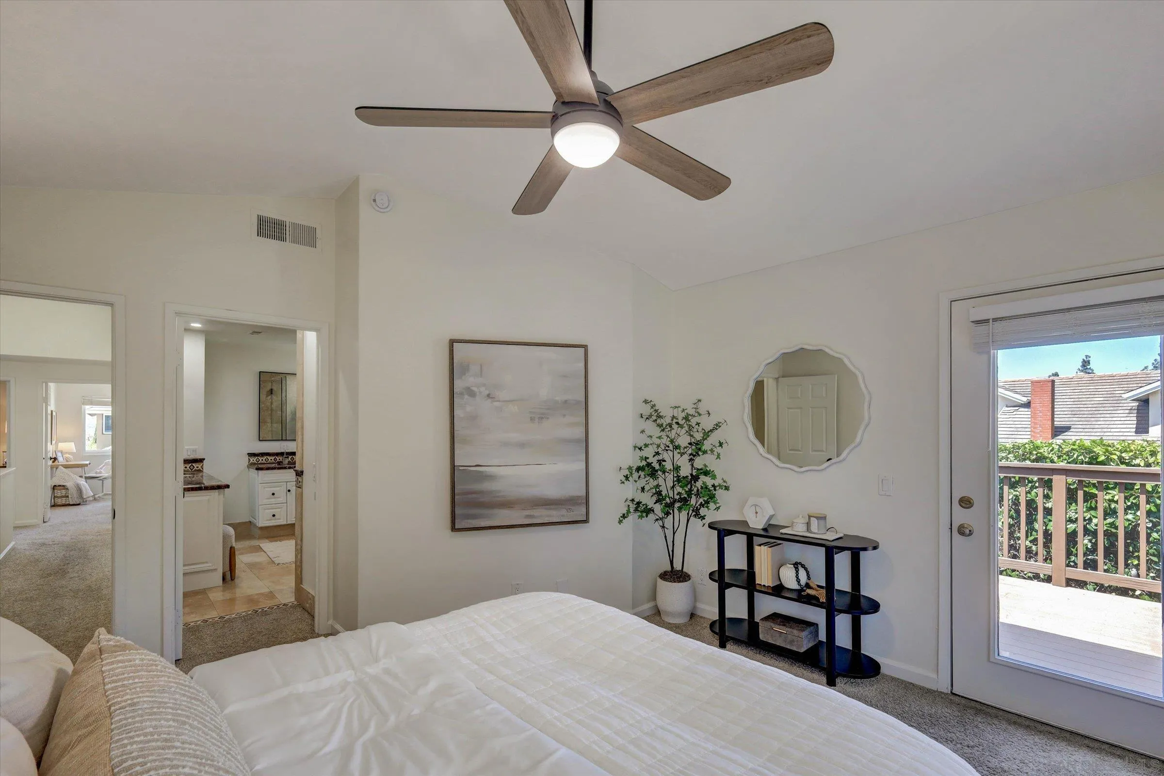 https://cdn.realtyfeed.com/cdn/127/260017769/ea51cc7d40c19ec392dbcfcb5c83af9c.webp