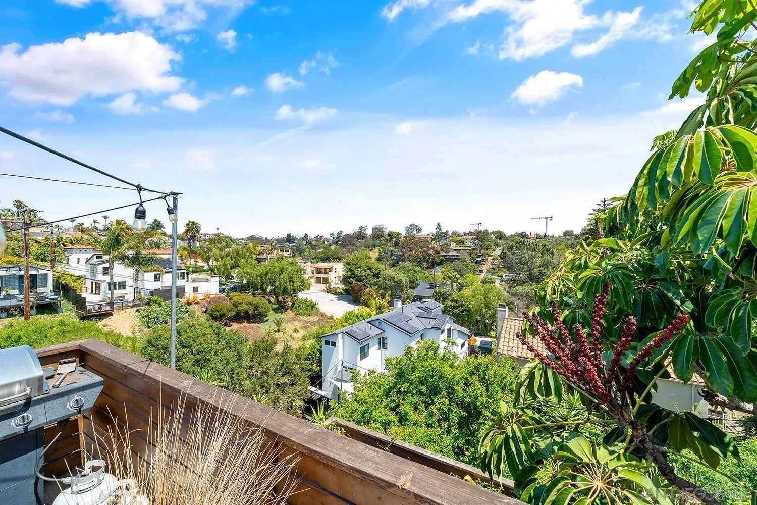 https://cdn.realtyfeed.com/cdn/127/260017782/40c8f380fa52816f1d1ca7985f086064.webp