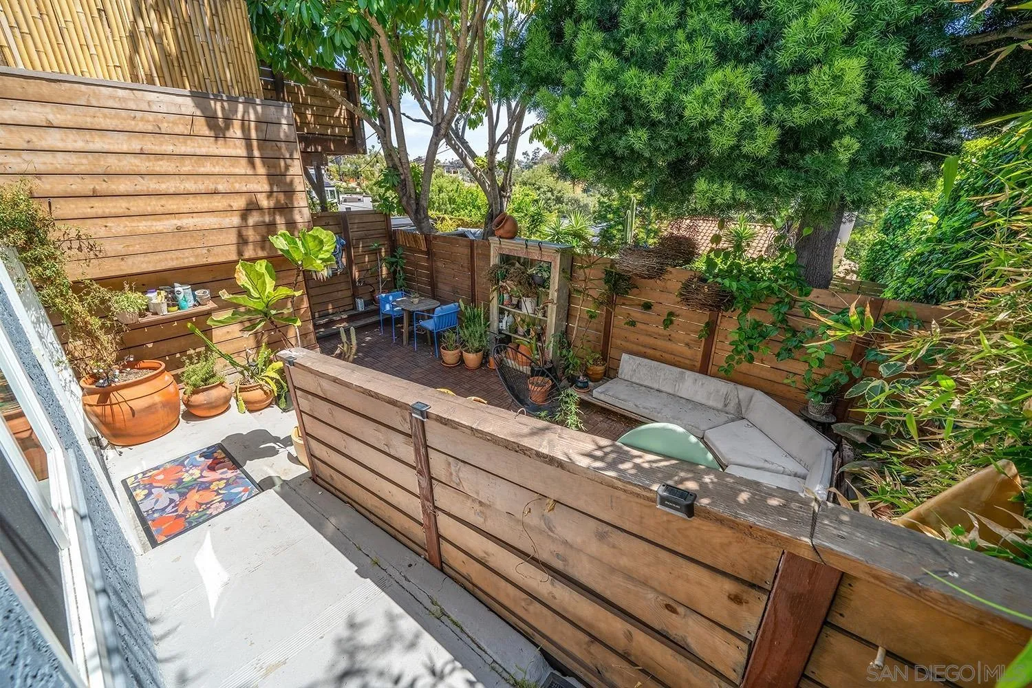 https://cdn.realtyfeed.com/cdn/127/260017782/8d7e8843b6233ce4c7e3500d50d253a6.webp