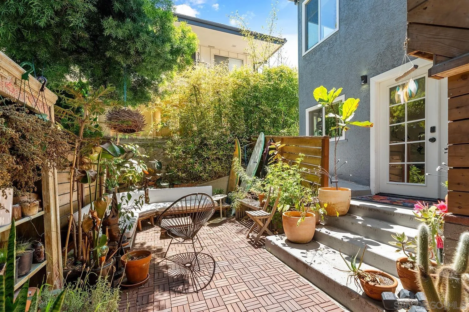 https://cdn.realtyfeed.com/cdn/127/260017782/cc4dcf405e0b24c42cc5c285581b1093.webp