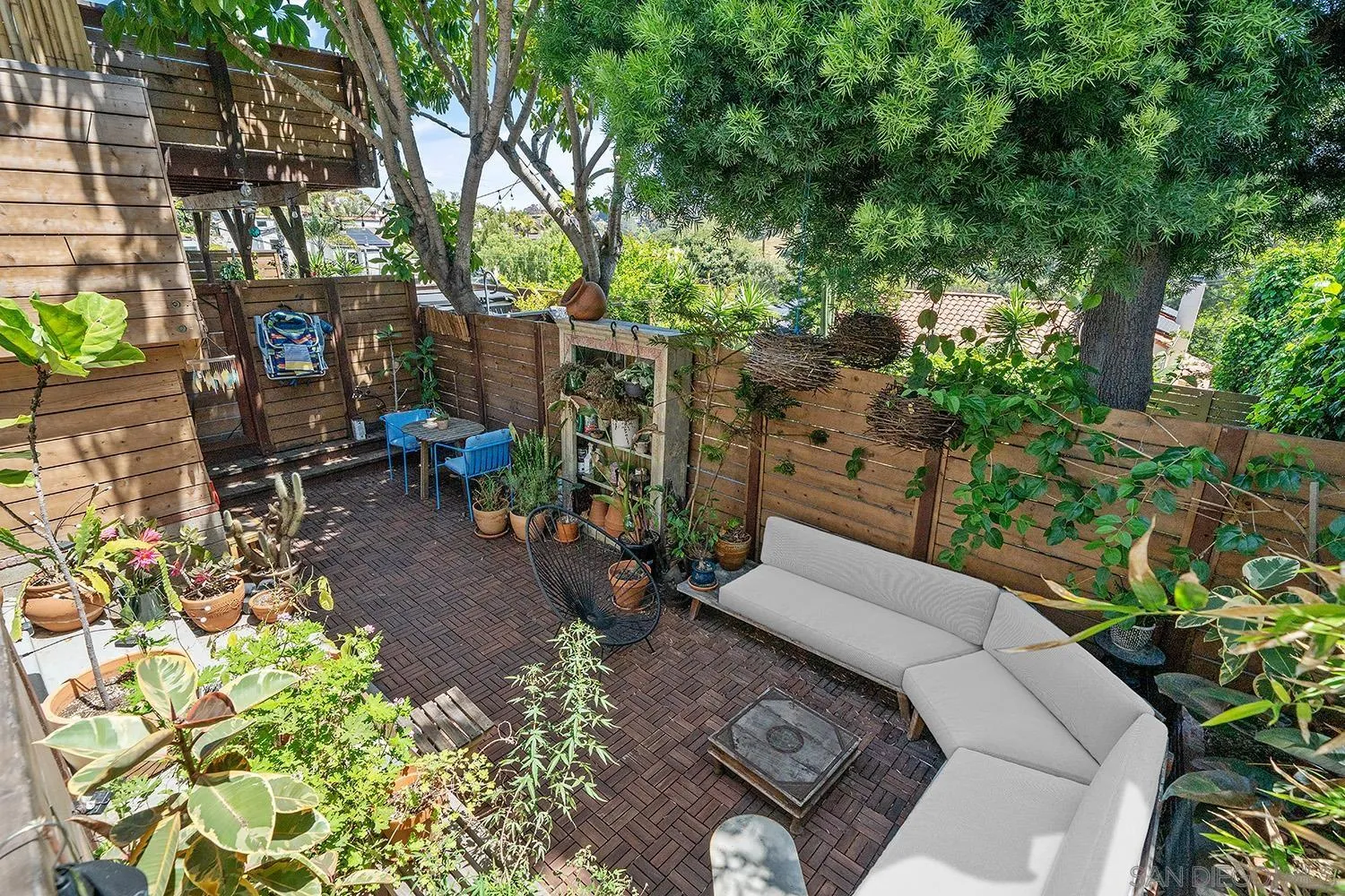 https://cdn.realtyfeed.com/cdn/127/260017782/e1b5ff6f47b260ad29138a7711c05ae7.webp