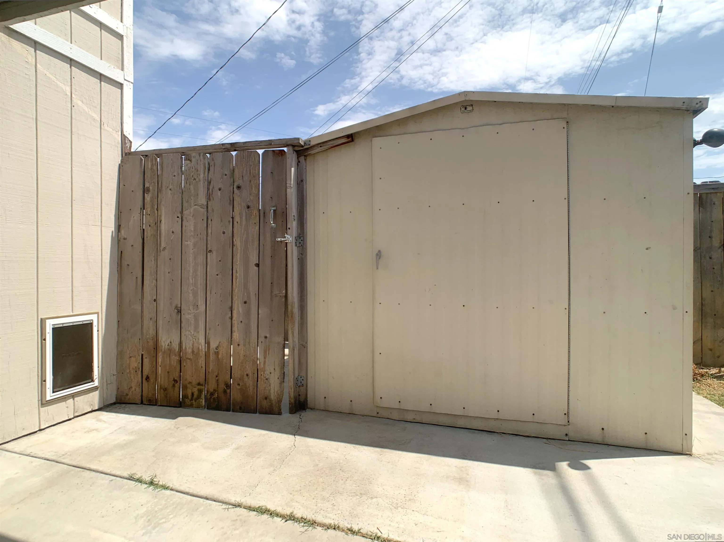 https://cdn.realtyfeed.com/cdn/127/260017784/1b77be904e34248105aed016c6e75929.webp