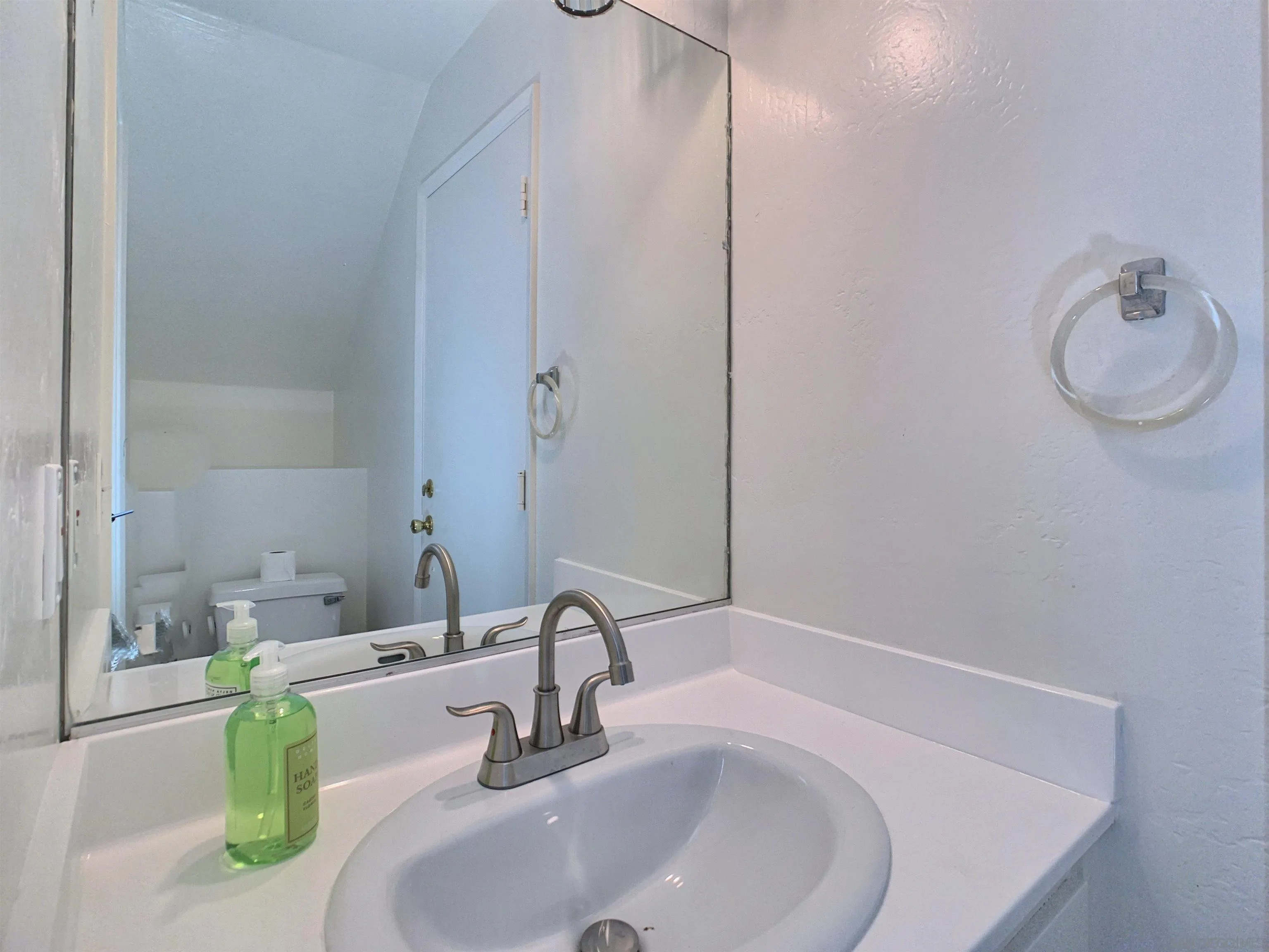 https://cdn.realtyfeed.com/cdn/127/260017784/eda2d616e511ca382f9874008f6c5f21.webp