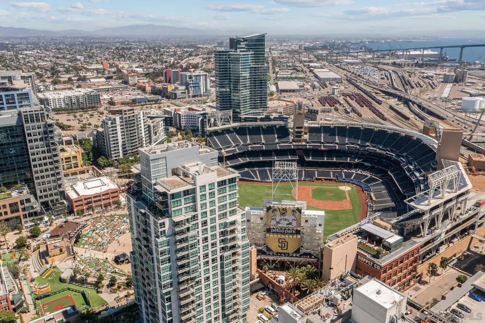 Photo #42: 2600178 Listing: Photo #42