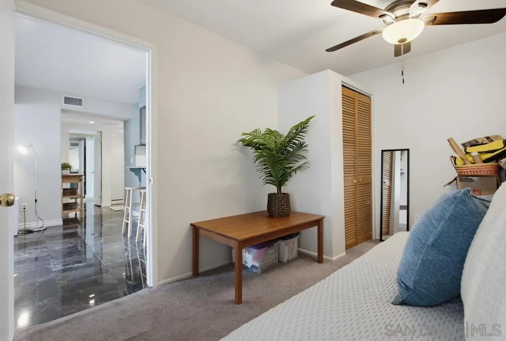 https://cdn.realtyfeed.com/cdn/127/260017807/14d0daae2c78c1f97aca0b156ae82e29.webp