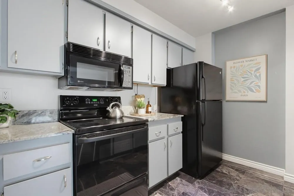 https://cdn.realtyfeed.com/cdn/127/260017807/7aa5cc23259b5a7cae8d4073d56275b7.webp