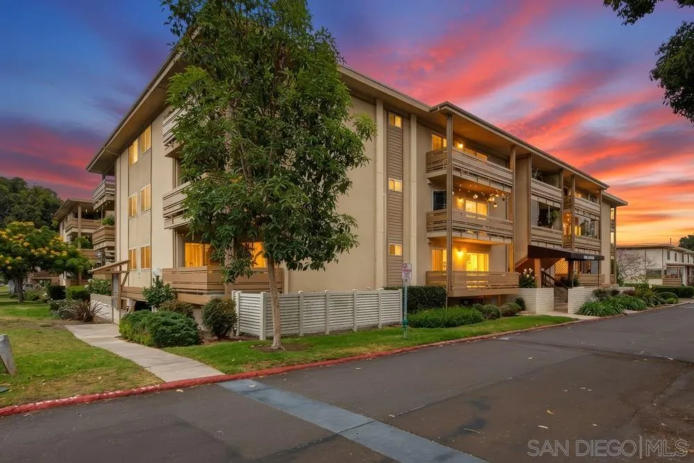 https://cdn.realtyfeed.com/cdn/127/260017807/cdeaa5d462720882c095714d680d1ad1.webp