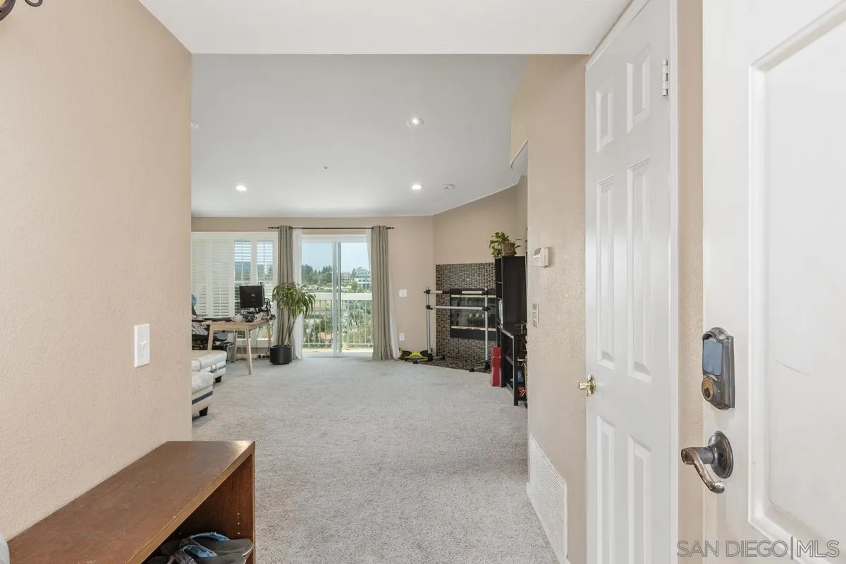 16424 Avenida Venusto Unit E, San Diego, CA 92128 - Photo 5 of 36, San Diego, CA