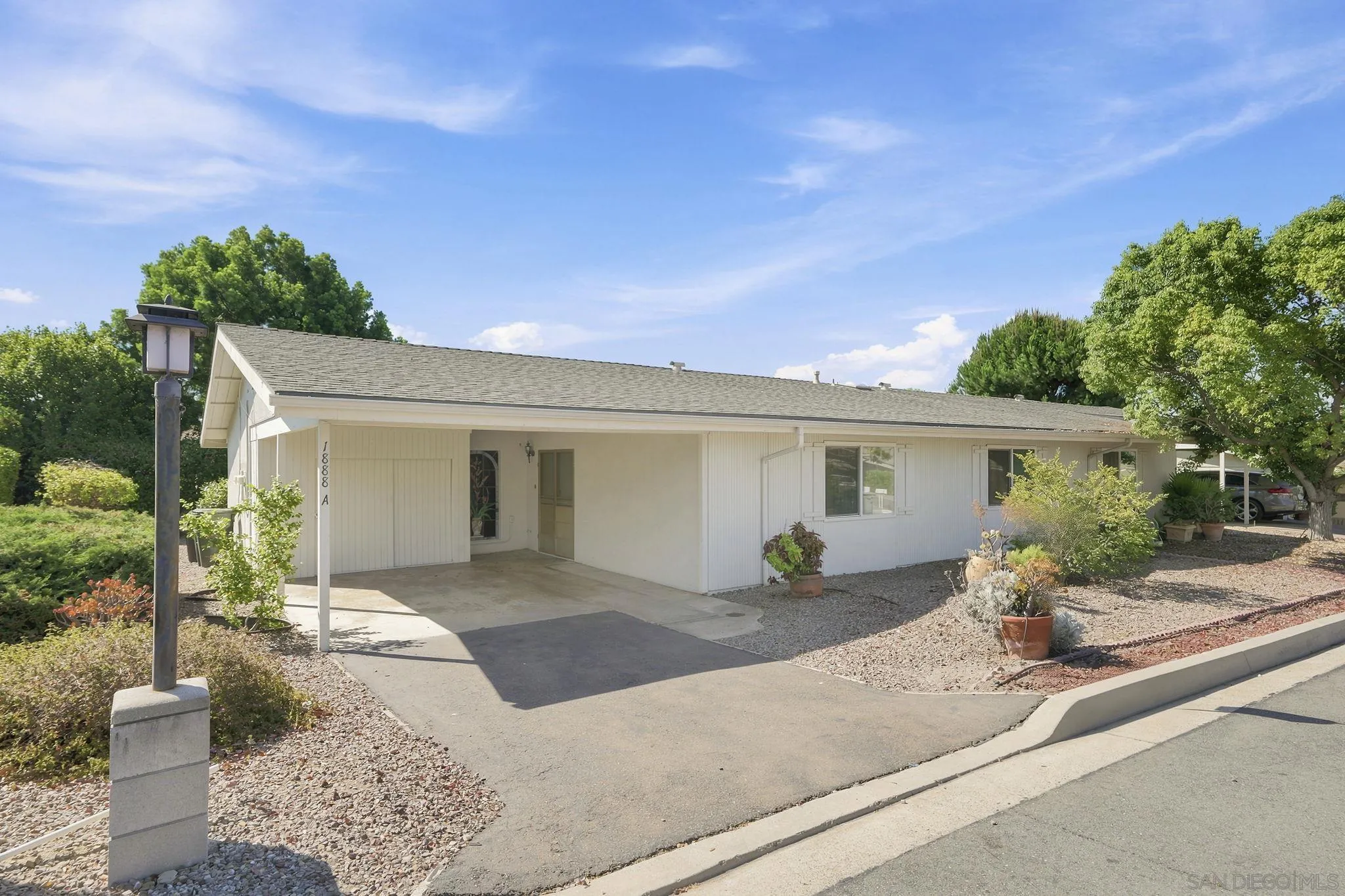 1888 Fairway Park Unit A, Escondido, CA 92026 - Main photo, Escondido, CA