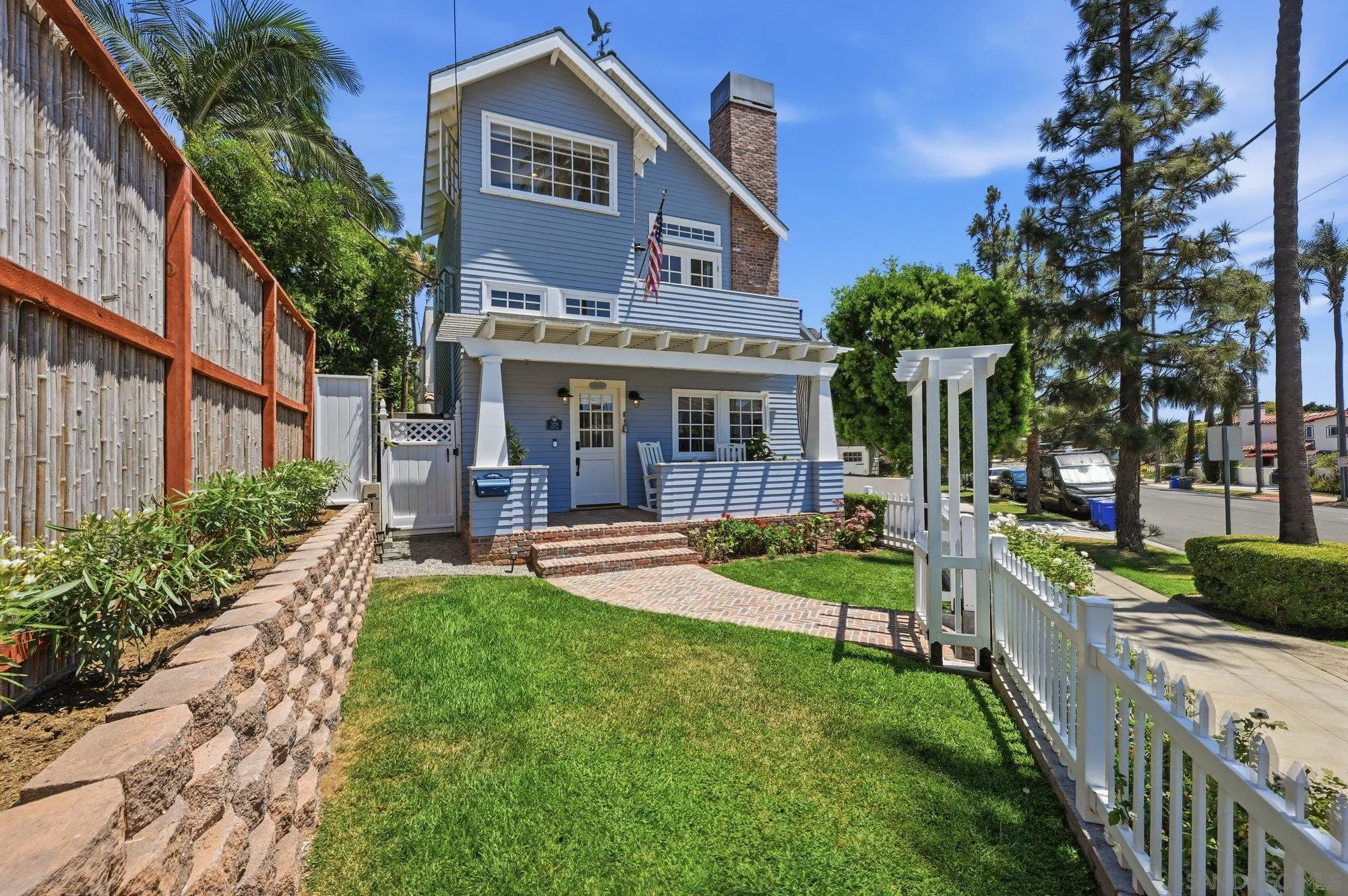 https://cdn.realtyfeed.com/cdn/127/260017824/305236ddd72201c823cc0b72ac6d617b.webp