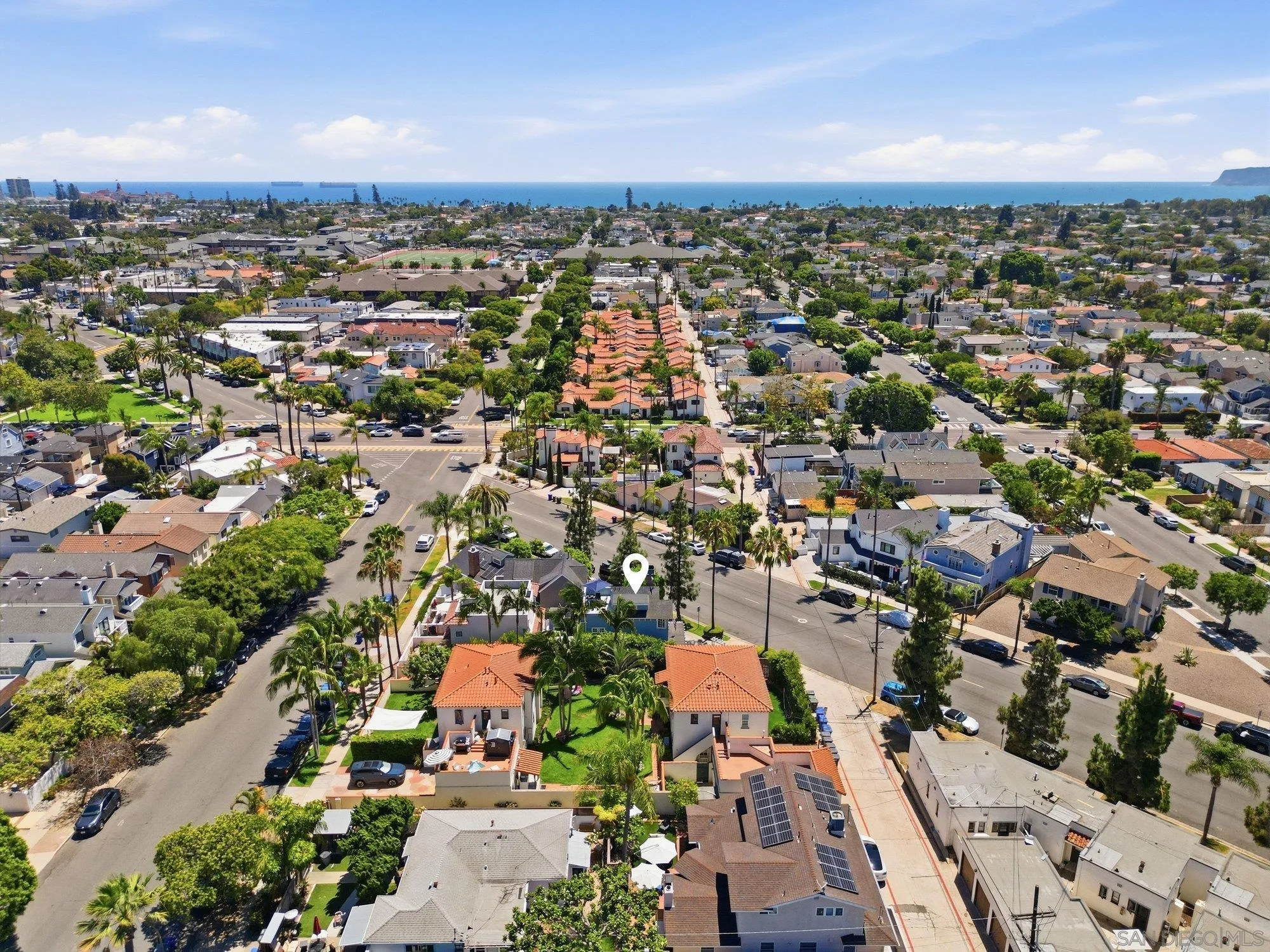 https://cdn.realtyfeed.com/cdn/127/260017824/4894e0a9862b29642fa78bc9d307ab75.webp
