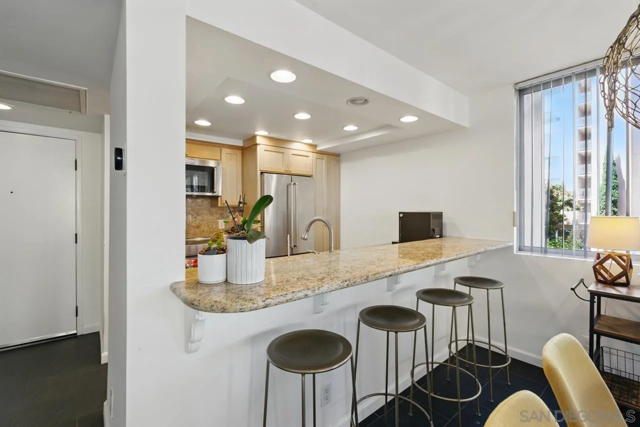 Photo #11: 260017825 Listing: Photo #11