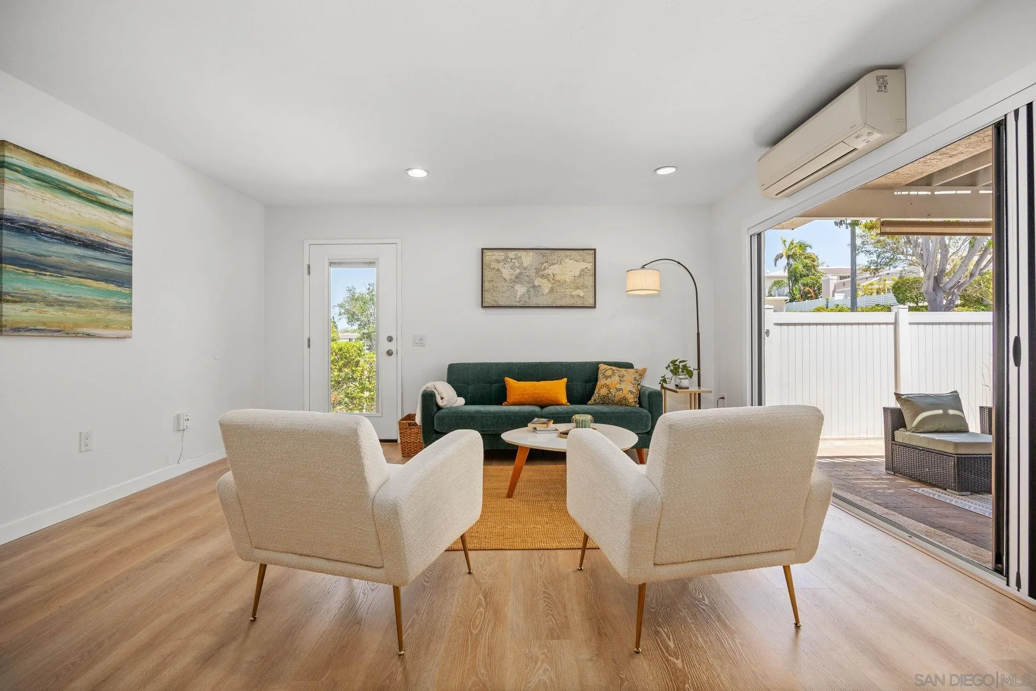 1103 Woodlake Dr, Cardiff By The Sea, CA 92007 - Photo 5 of 35, Cardiff By The Sea, CA