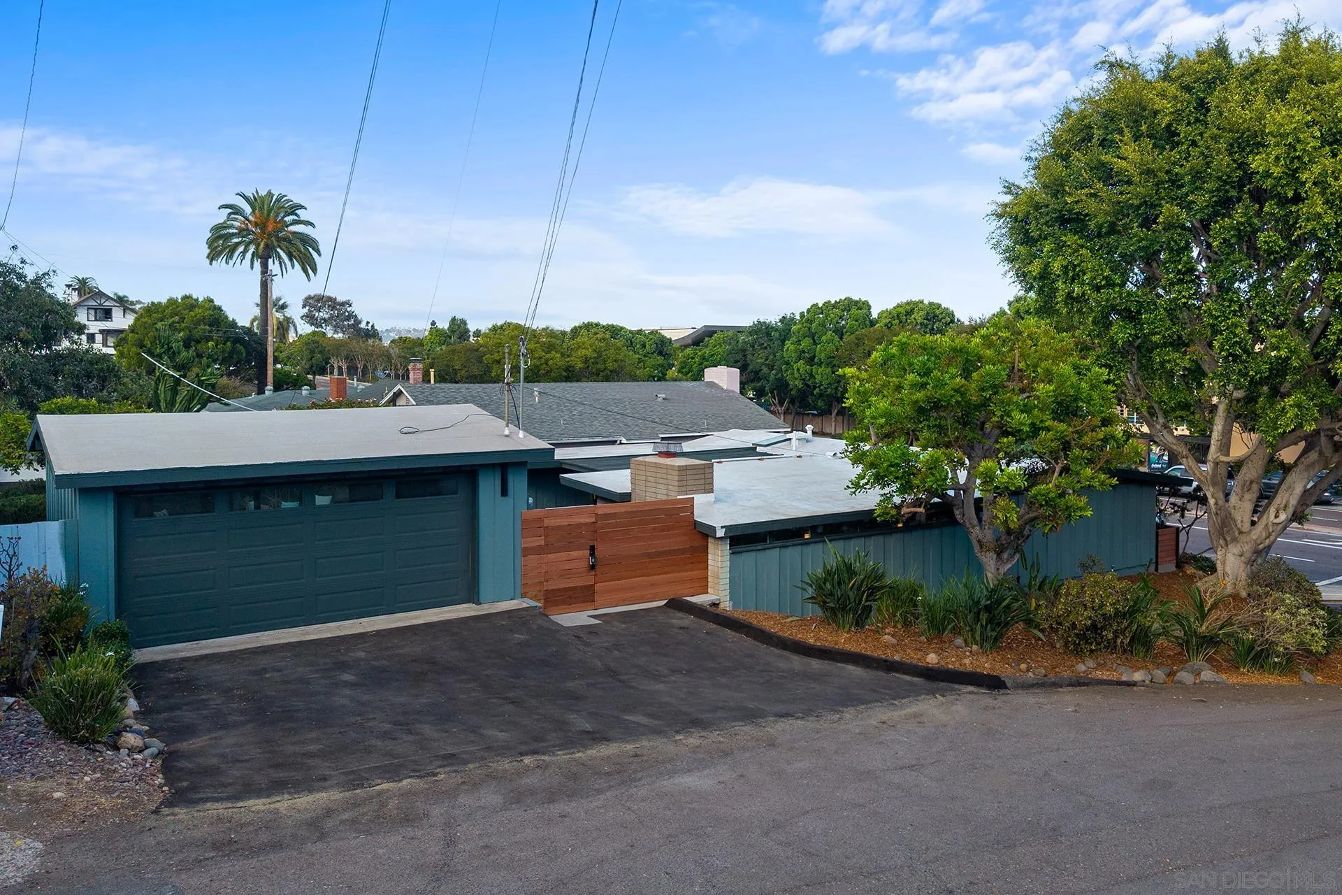 2204 Rosecrans, San Diego, CA 92106 - Main photo, San Diego, CA