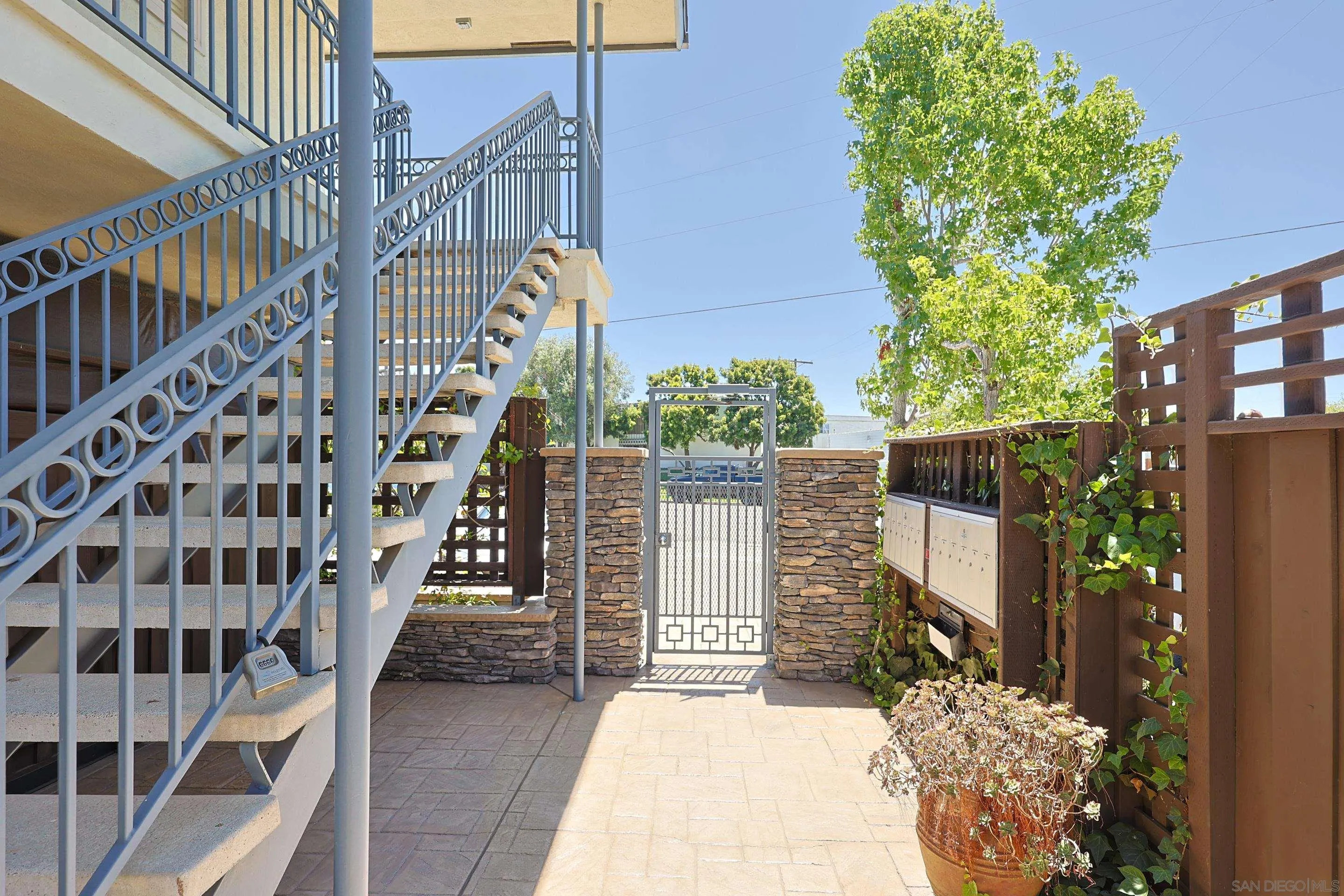 Photo #22: 260017835 Listing: Photo #22