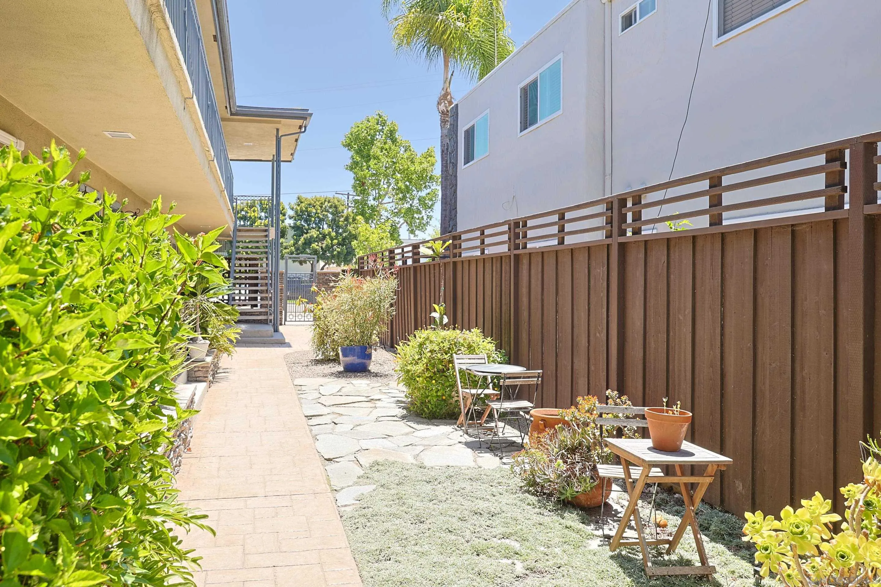 Photo #33: 260017835 Listing: Photo #33