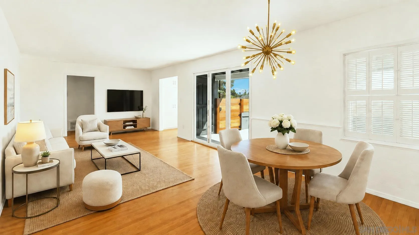 https://cdn.realtyfeed.com/cdn/127/260017836/99c57df59549081e1b19a3e7a78db96d.webp