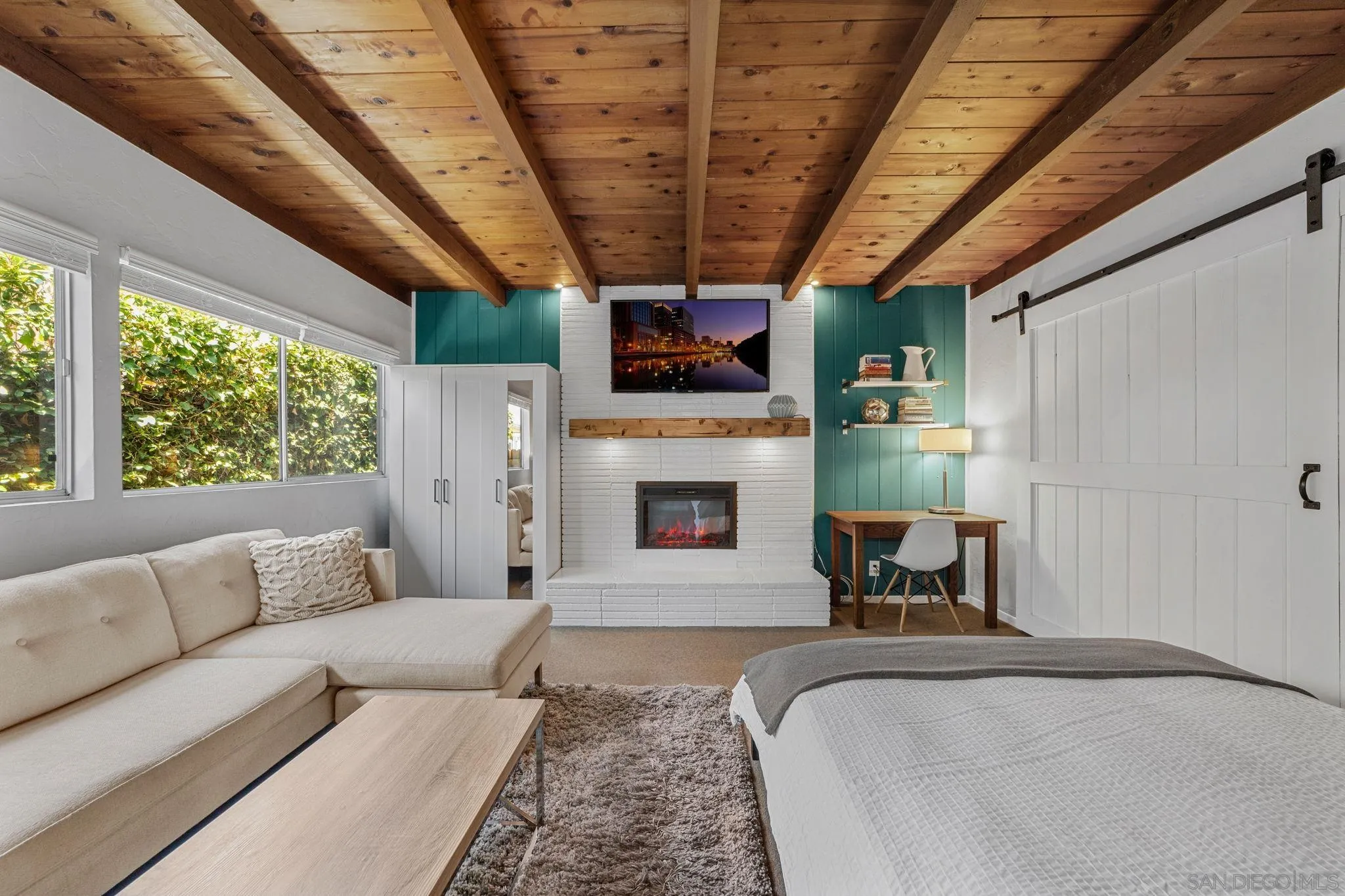https://cdn.realtyfeed.com/cdn/127/260017836/a6da8dac411b784098581ca25b903ae8.webp