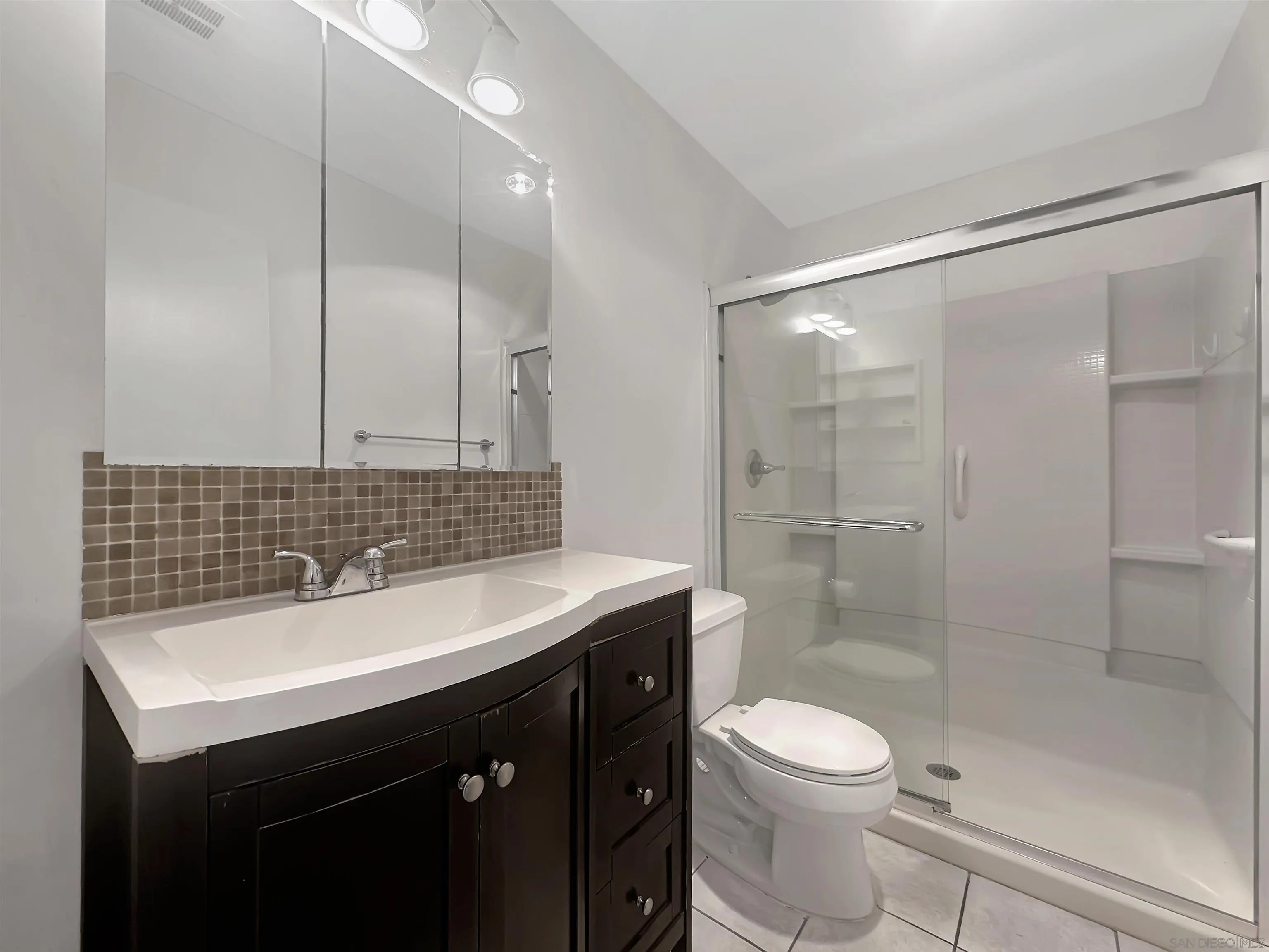 Photo #10: 260017838 Listing: Photo #10
