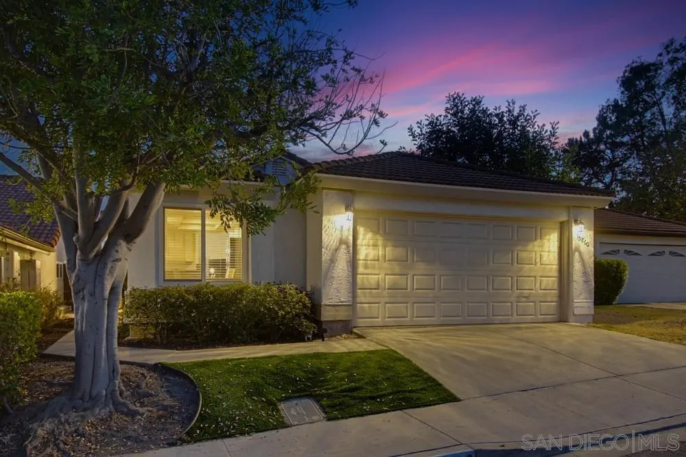 https://cdn.realtyfeed.com/cdn/127/260017841/2441f1ac80df0a1a76f3b32cebaee2be.webp