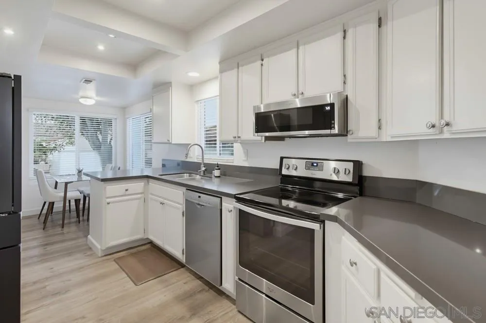 https://cdn.realtyfeed.com/cdn/127/260017841/6d123f032fd42eba3318a8b45c682b7a.webp