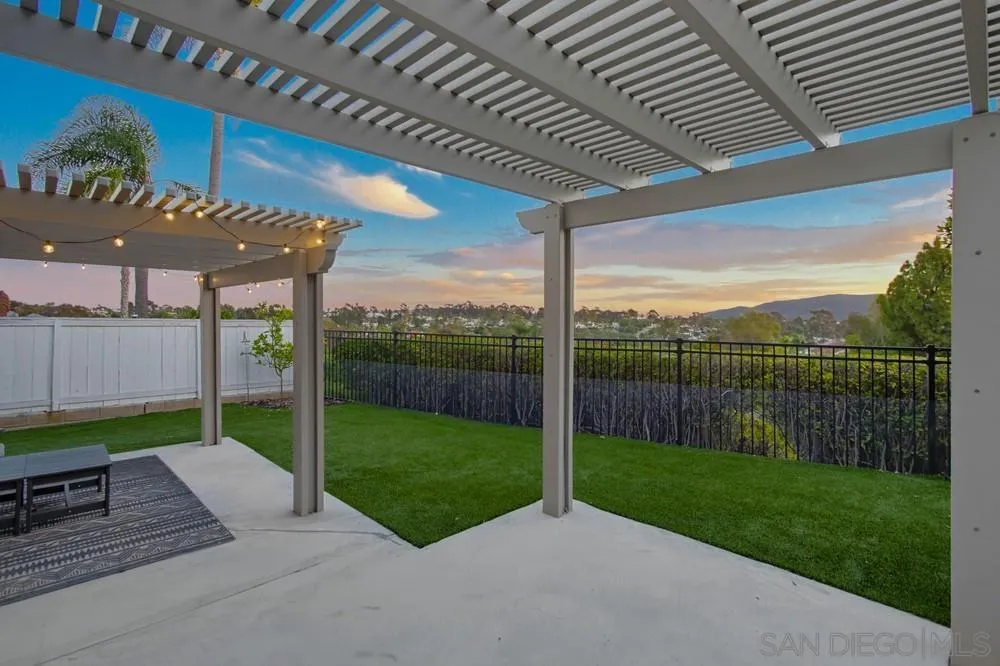 https://cdn.realtyfeed.com/cdn/127/260017841/e1d48da3c4f365d032493e14ba49b6e1.webp