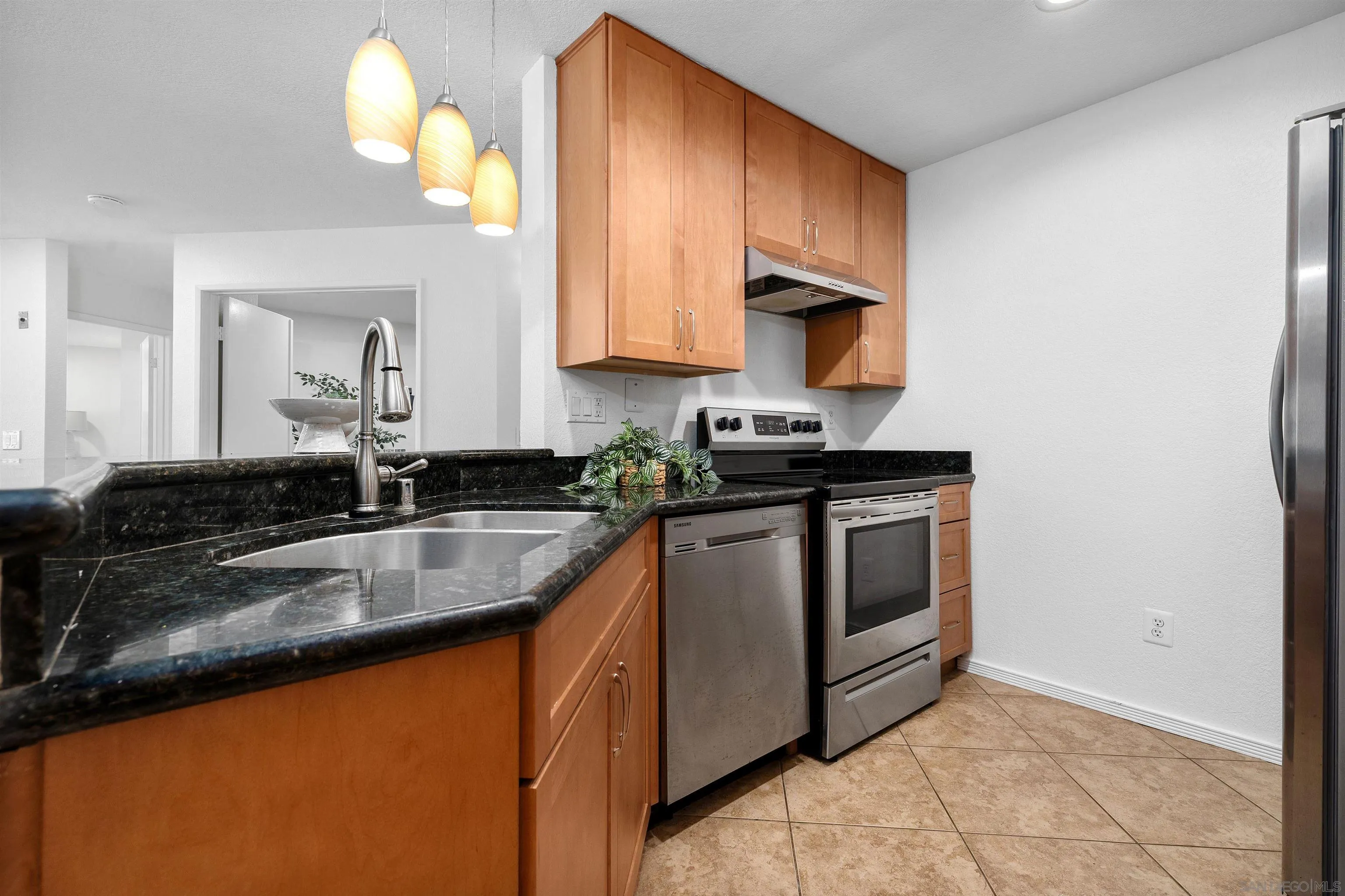 Photo #25: 260017845 Listing: Photo #25