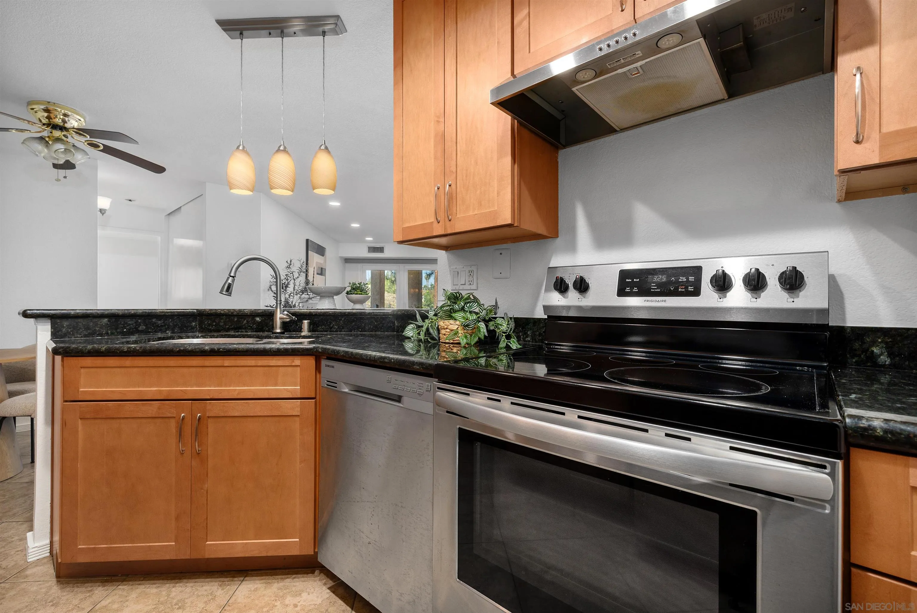 Photo #28: 260017845 Listing: Photo #28