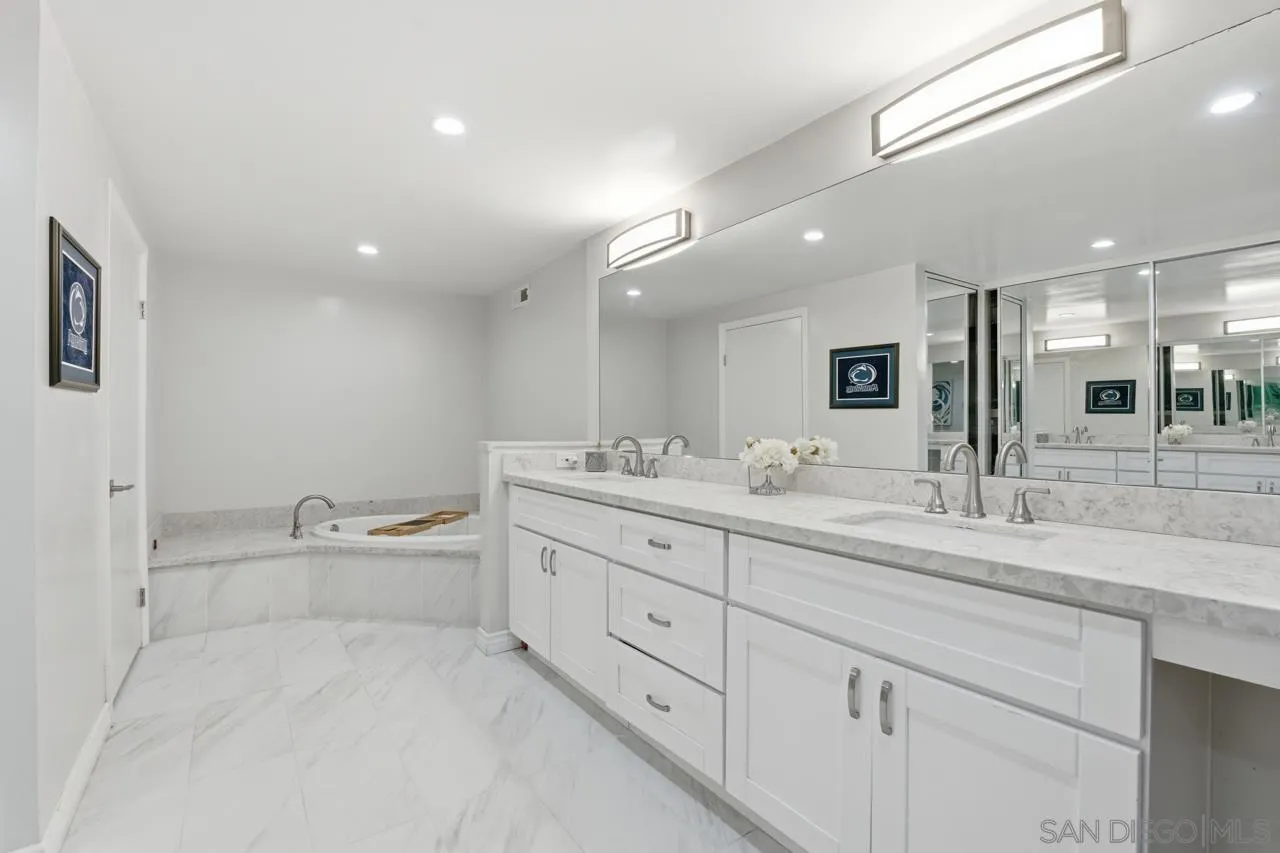 Photo #19: 260017849 Listing: Photo #19