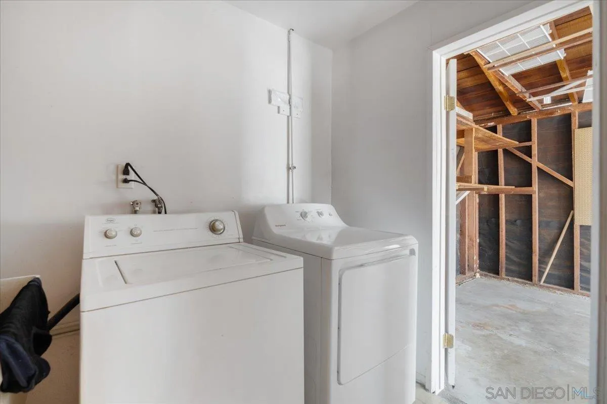 https://cdn.realtyfeed.com/cdn/127/260017850/15fc387ffc83533c50dba5418c3cca9d.webp