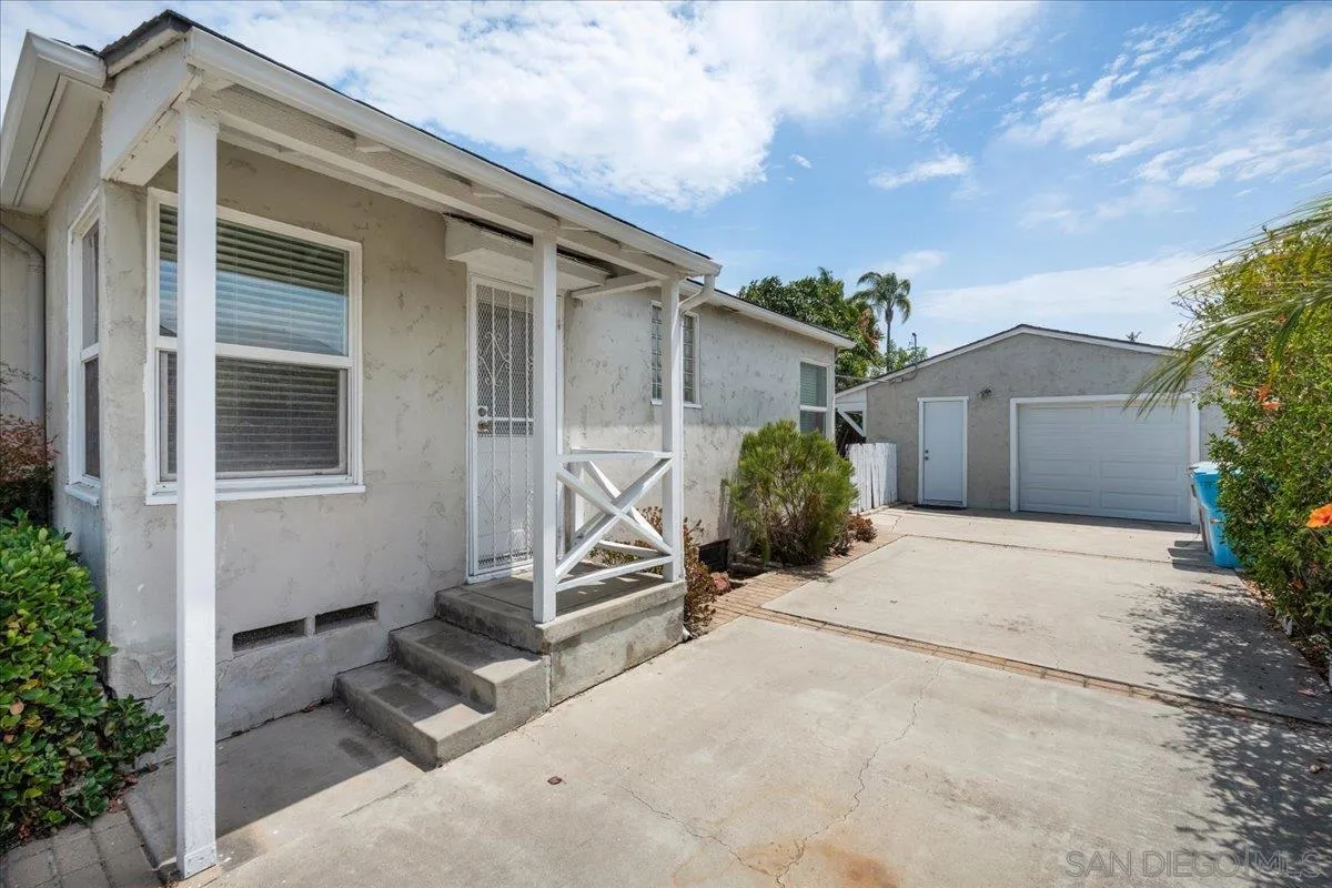 https://cdn.realtyfeed.com/cdn/127/260017850/41e6a70dbffe60b8ab7c00b80548a1ef.webp