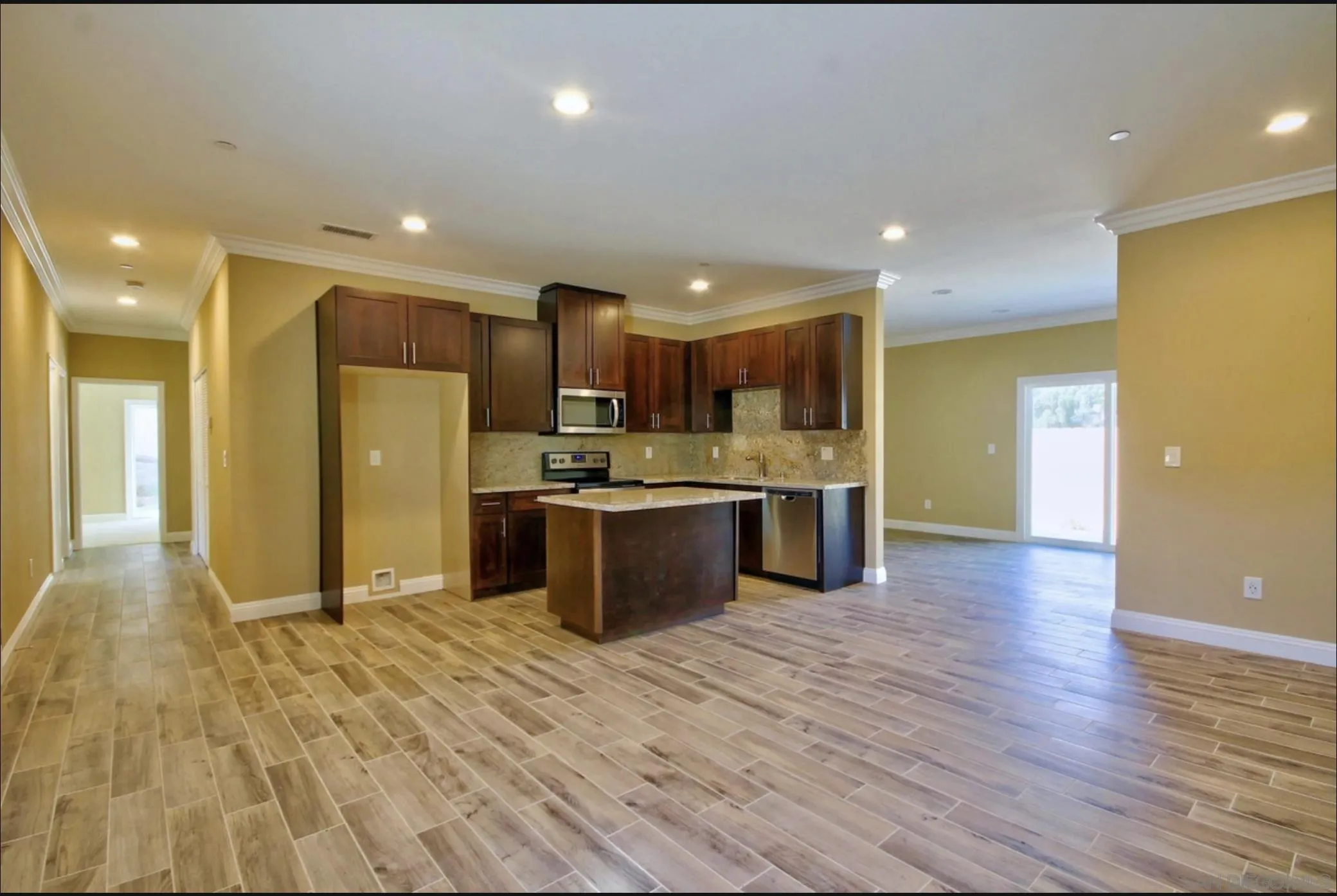 https://cdn.realtyfeed.com/cdn/127/260017855/080724079642725f4ddbb4f952ae6e07.webp