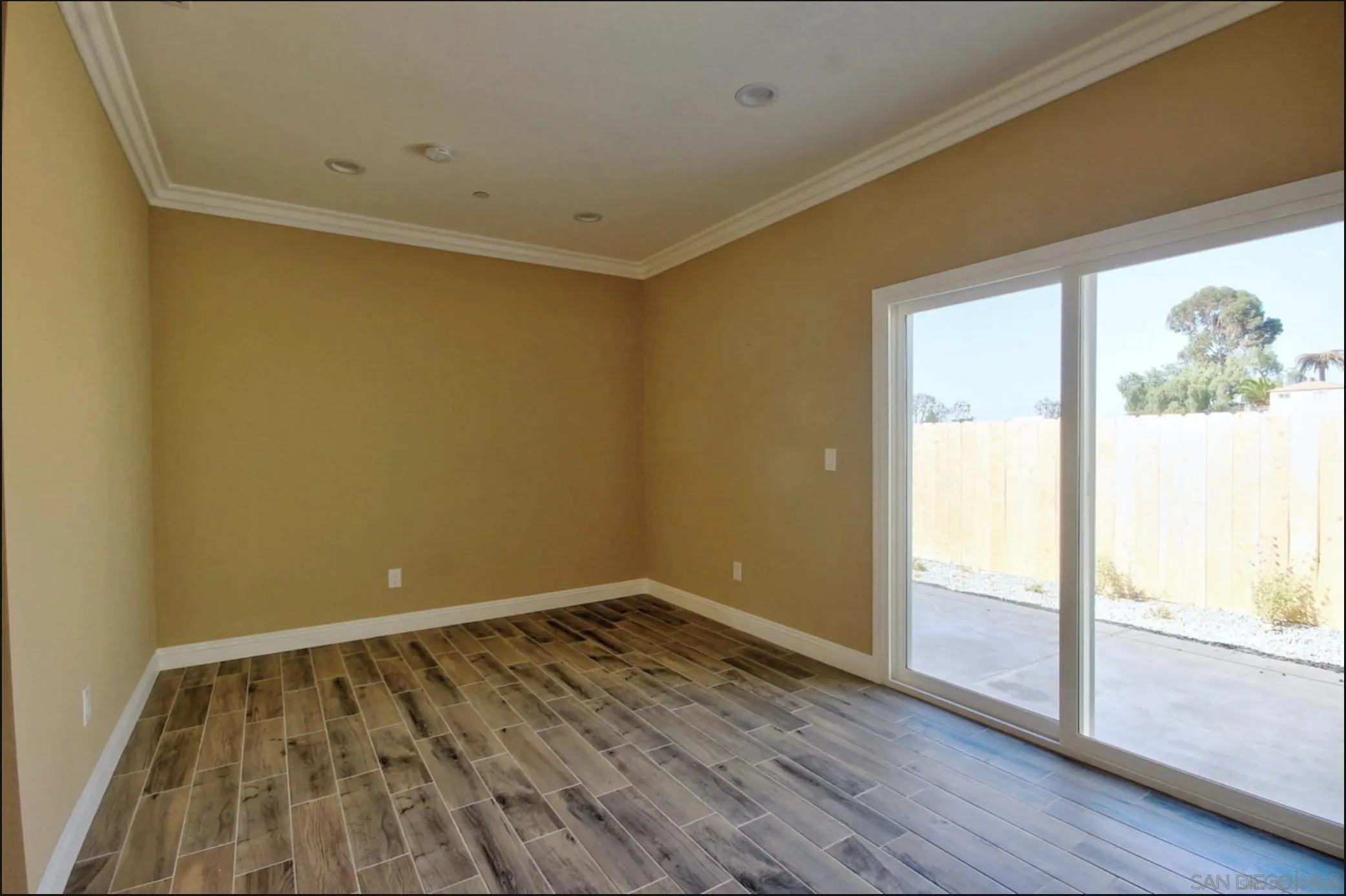 https://cdn.realtyfeed.com/cdn/127/260017855/55ebff411bb19a6d8f1aa6e50a2a3227.webp