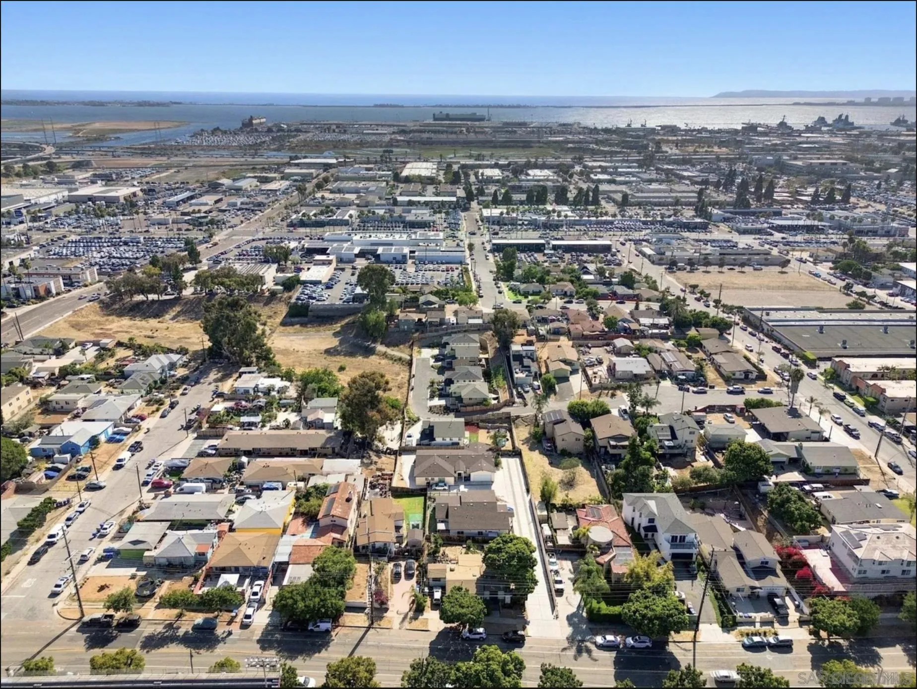 https://cdn.realtyfeed.com/cdn/127/260017855/87216b7a252e7ea7bf6d2b22217c52a0.webp