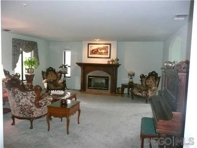 https://cdn.realtyfeed.com/cdn/127/260017859/1c6d17ccde5b12f676db98ec126abe52.webp
