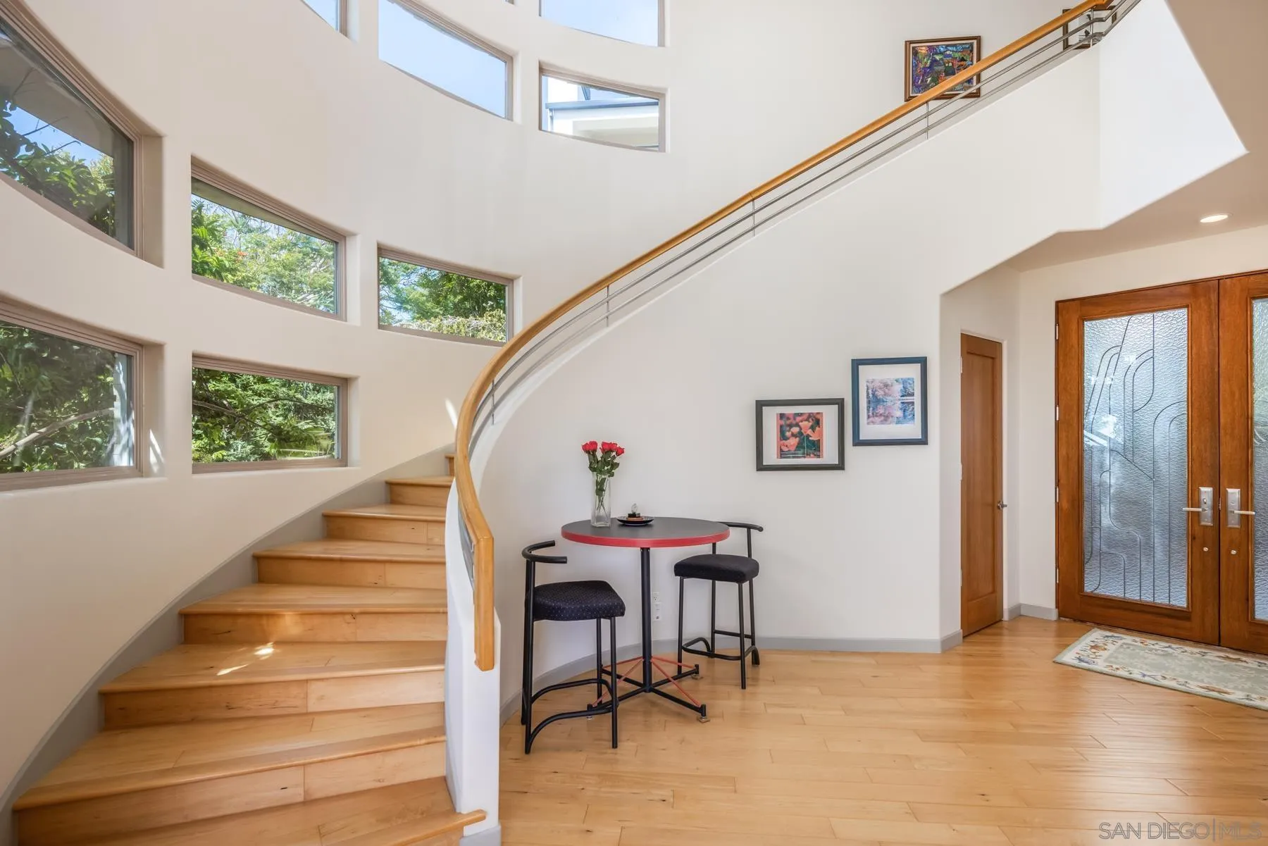 https://cdn.realtyfeed.com/cdn/127/260017861/206bad466466c4cf0625e94bba3f5f29.webp