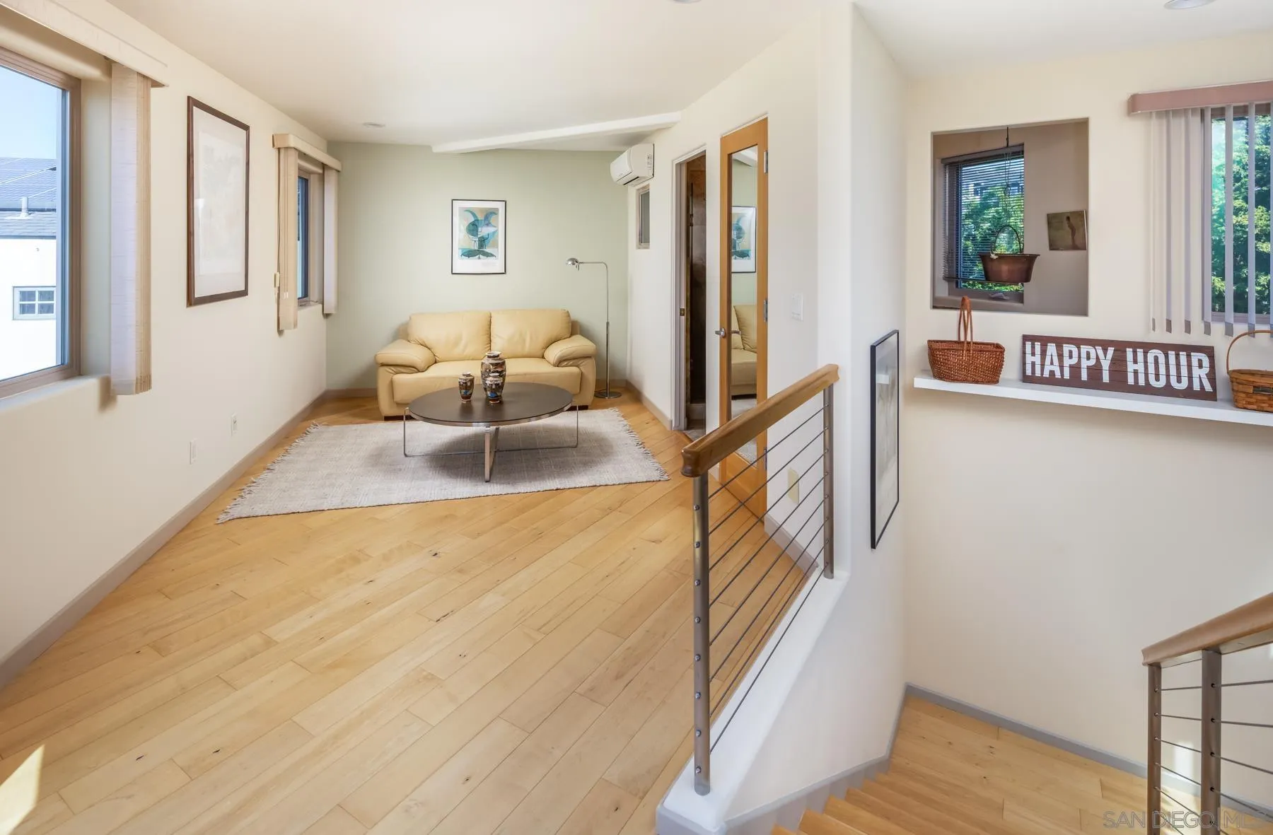 https://cdn.realtyfeed.com/cdn/127/260017861/afb61504b70a29d3073981ce2a31017e.webp