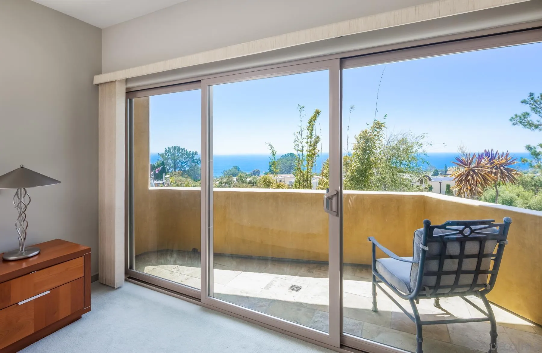 https://cdn.realtyfeed.com/cdn/127/260017861/e9afaa4517f7e14281b7fd0bb5f956e5.webp