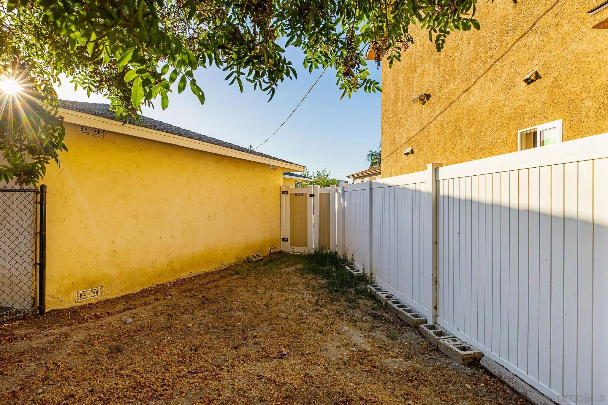https://cdn.realtyfeed.com/cdn/127/260017863/17ffd4de45bc88f36c62168111413d77.webp