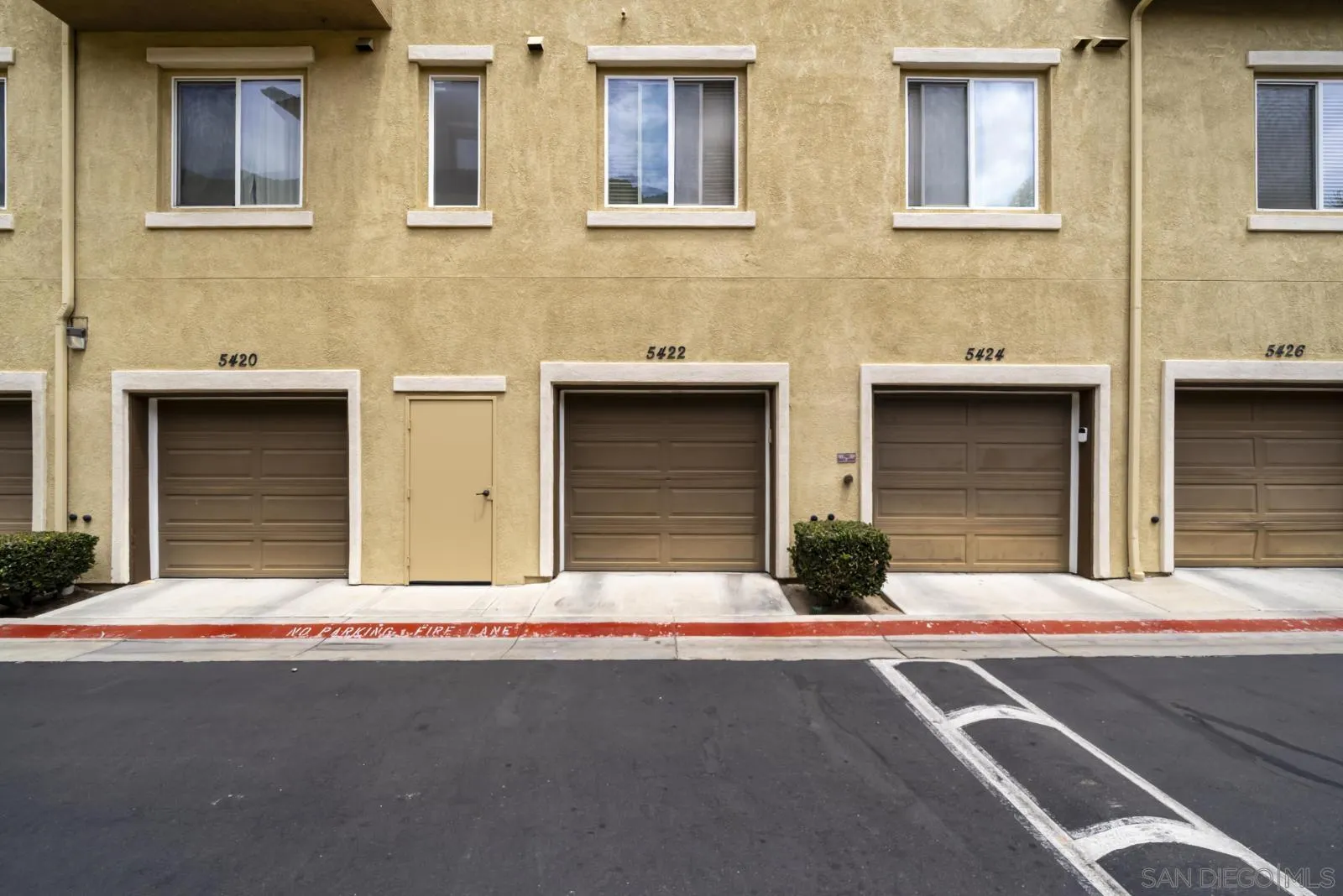Photo #30: 260017867 Listing: Photo #30