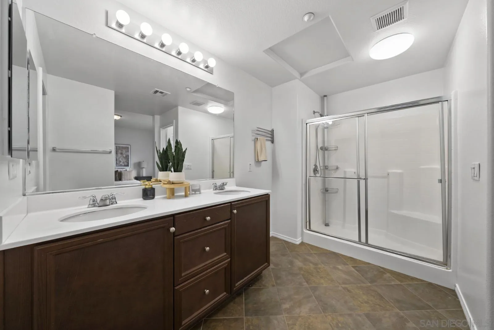 Photo #18: 260017867 Listing: Photo #18