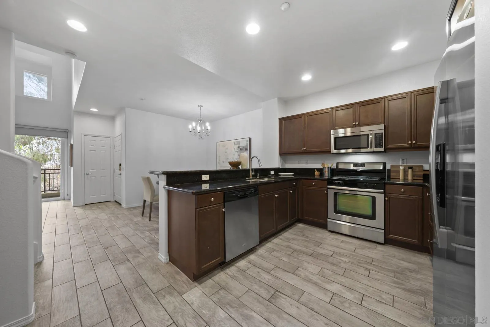 Photo #10: 260017867 Listing: Photo #10